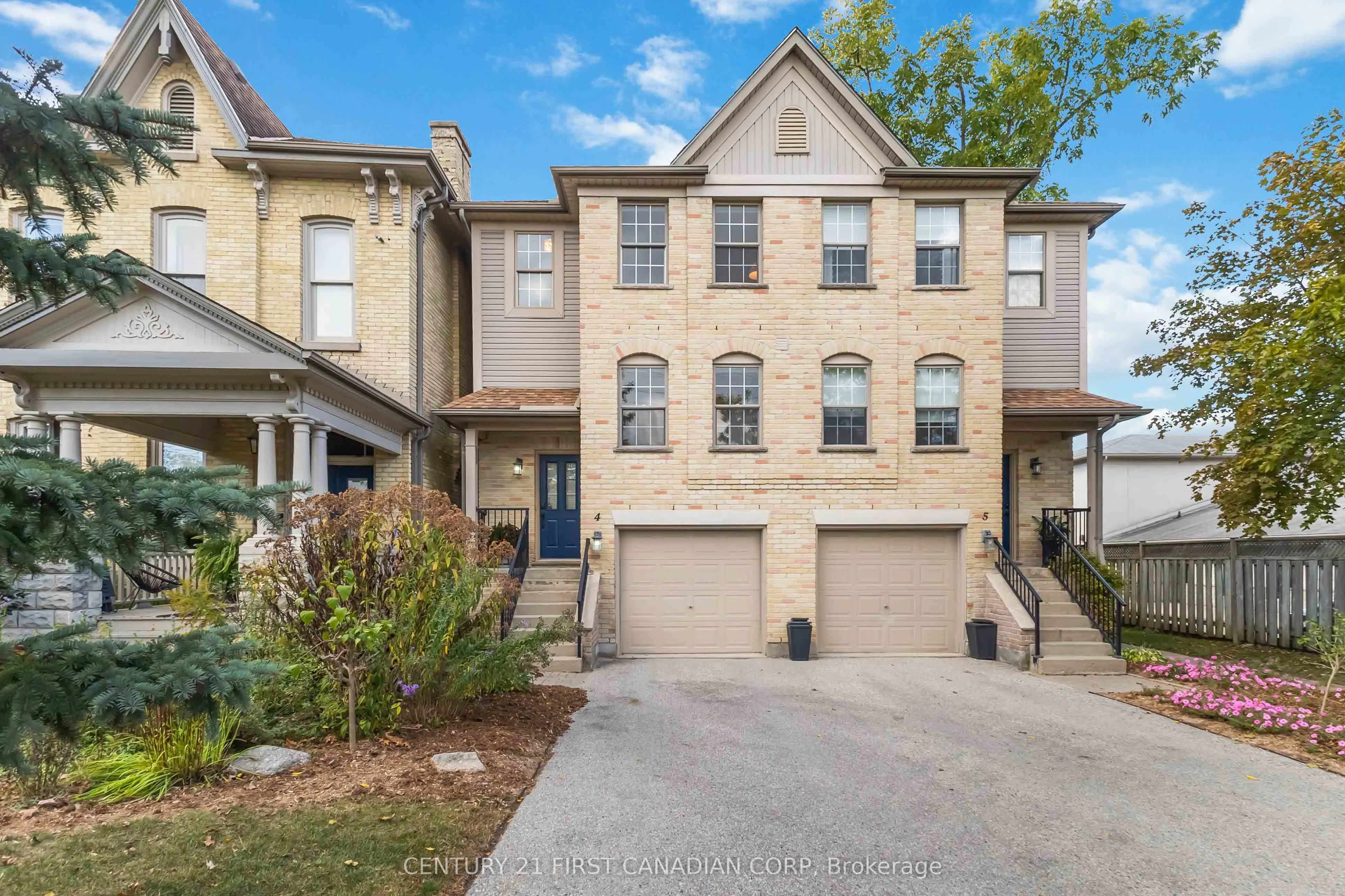 609 Colborne Street E, #4