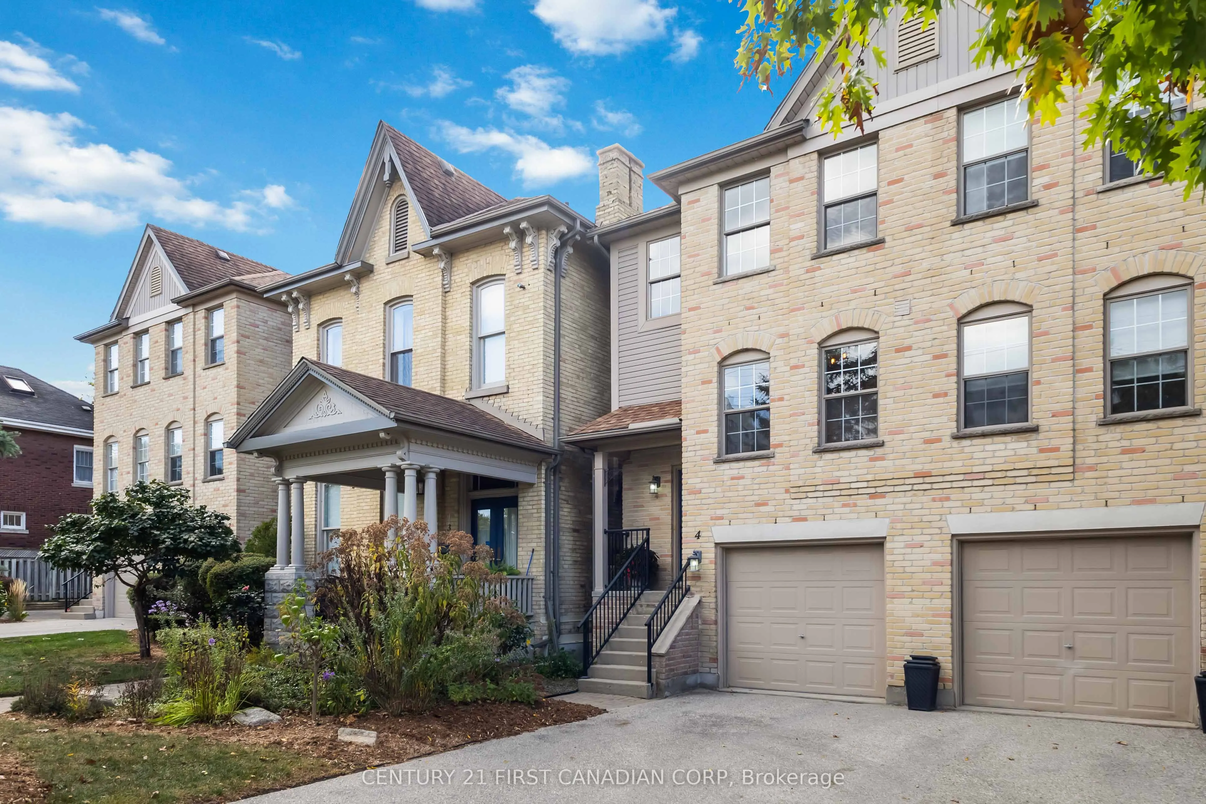 609 Colborne Street E, #4