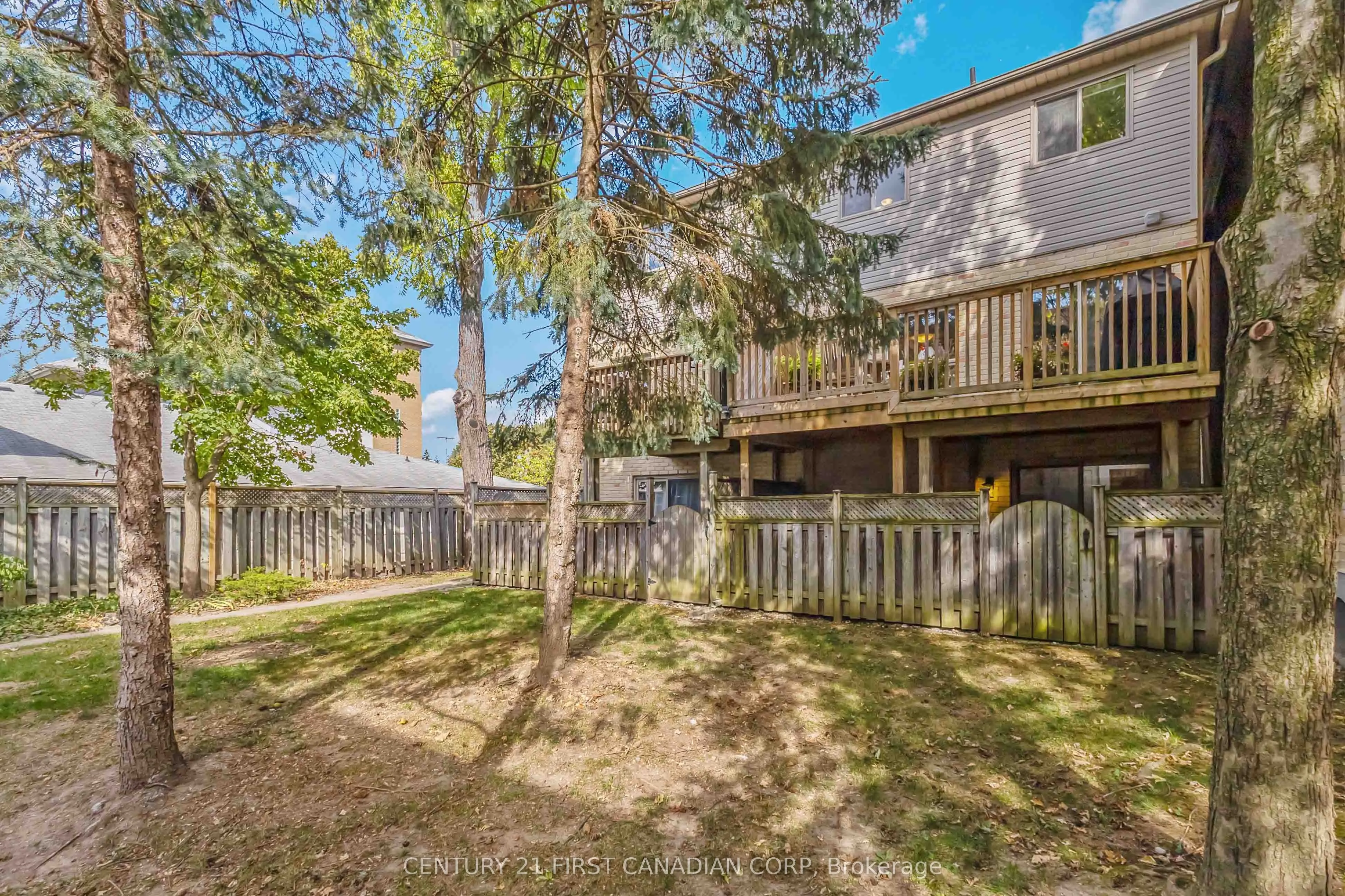 609 Colborne Street E, #4