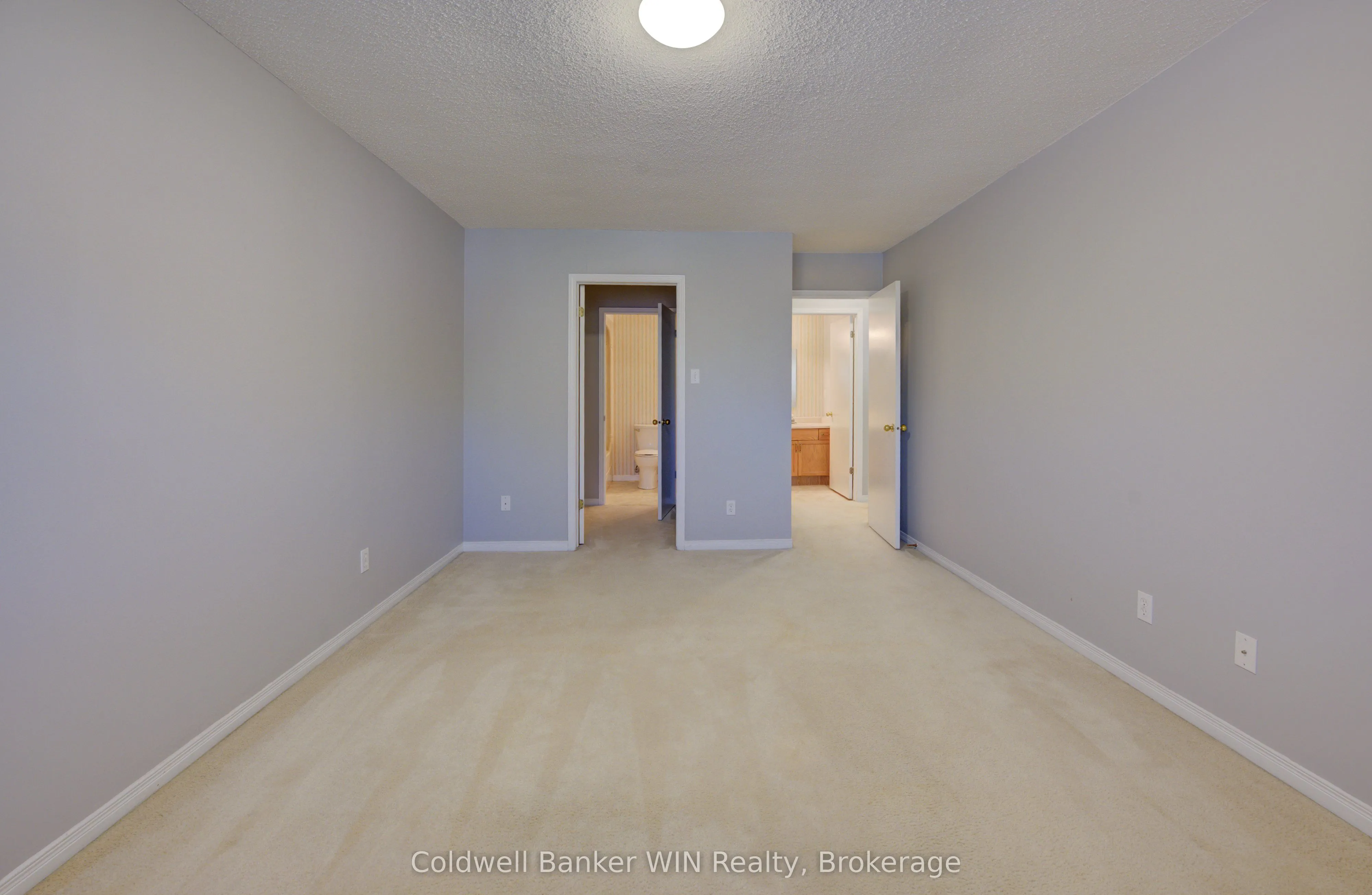 440 DURHAM Street W, #302