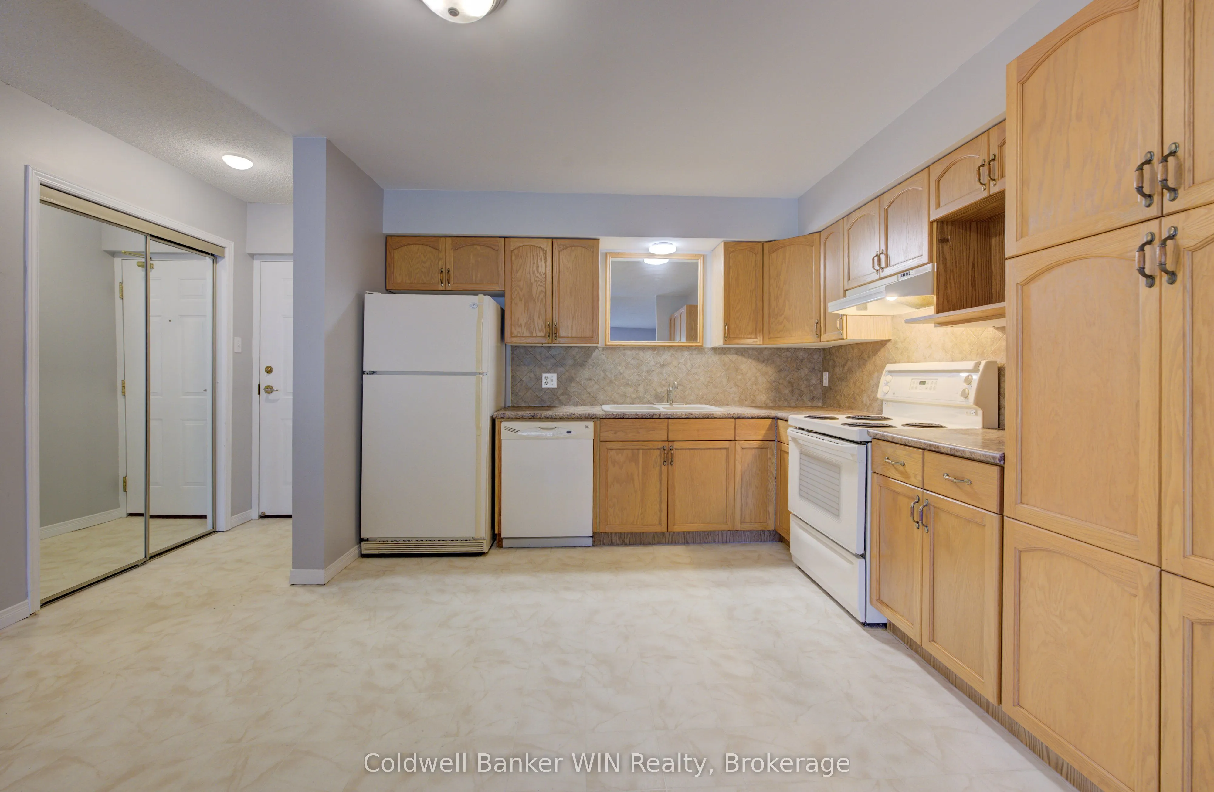 440 DURHAM Street W, #302