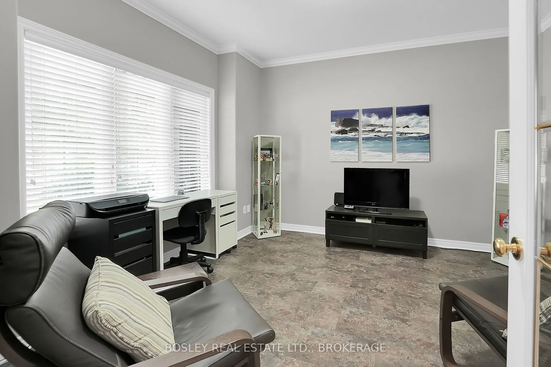 43 Loretta Drive