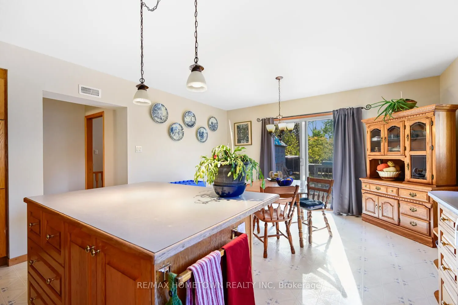 12402 County Road 18 Road