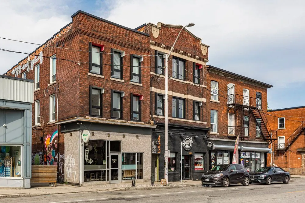 433 Barton Street E, #302