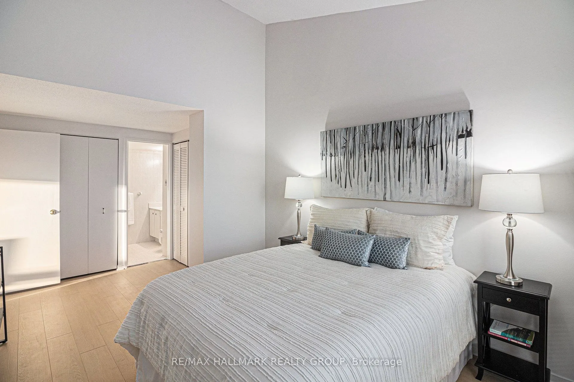 158C McArthur Avenue, #PH1
