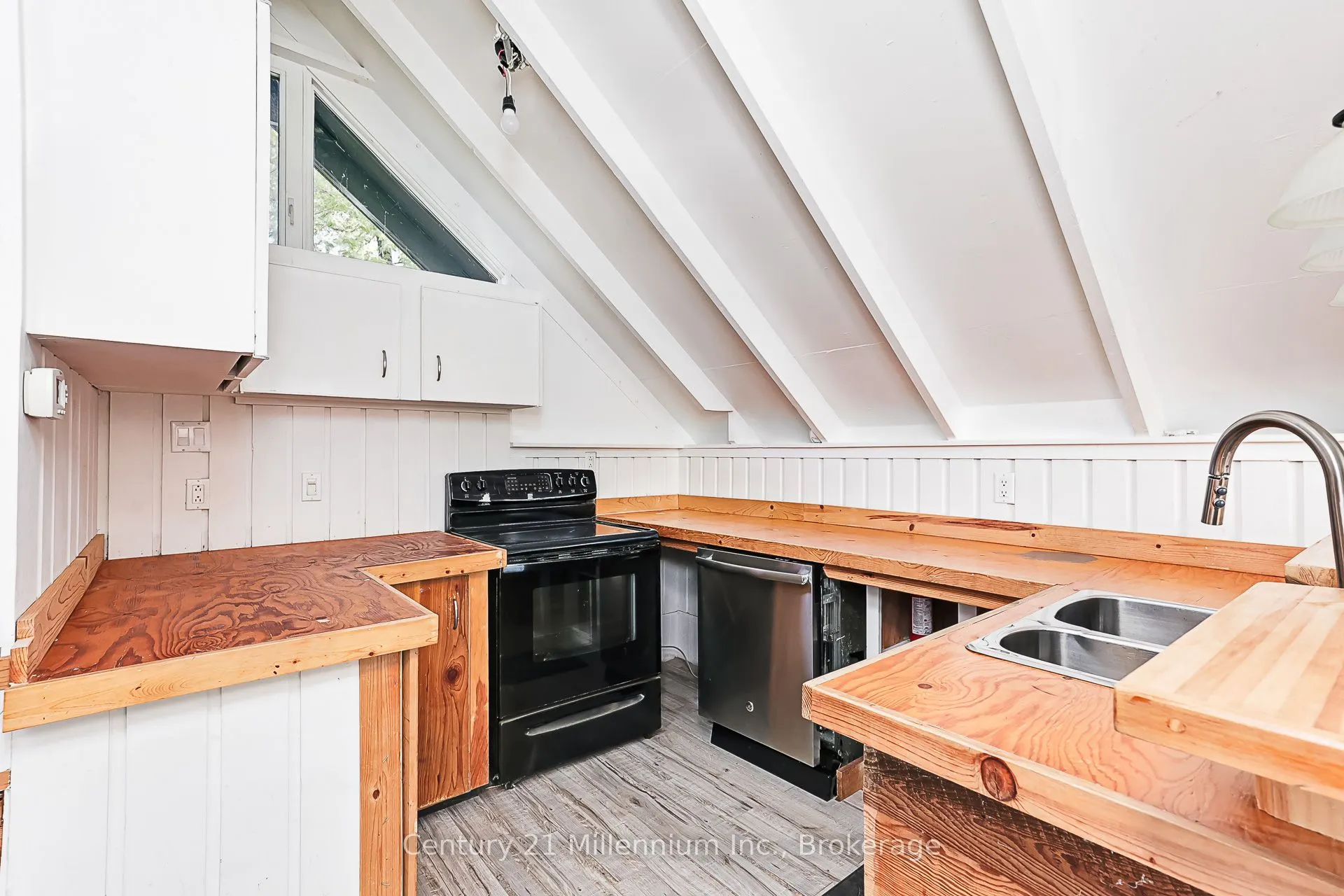 178 Sleepy Hollow Road