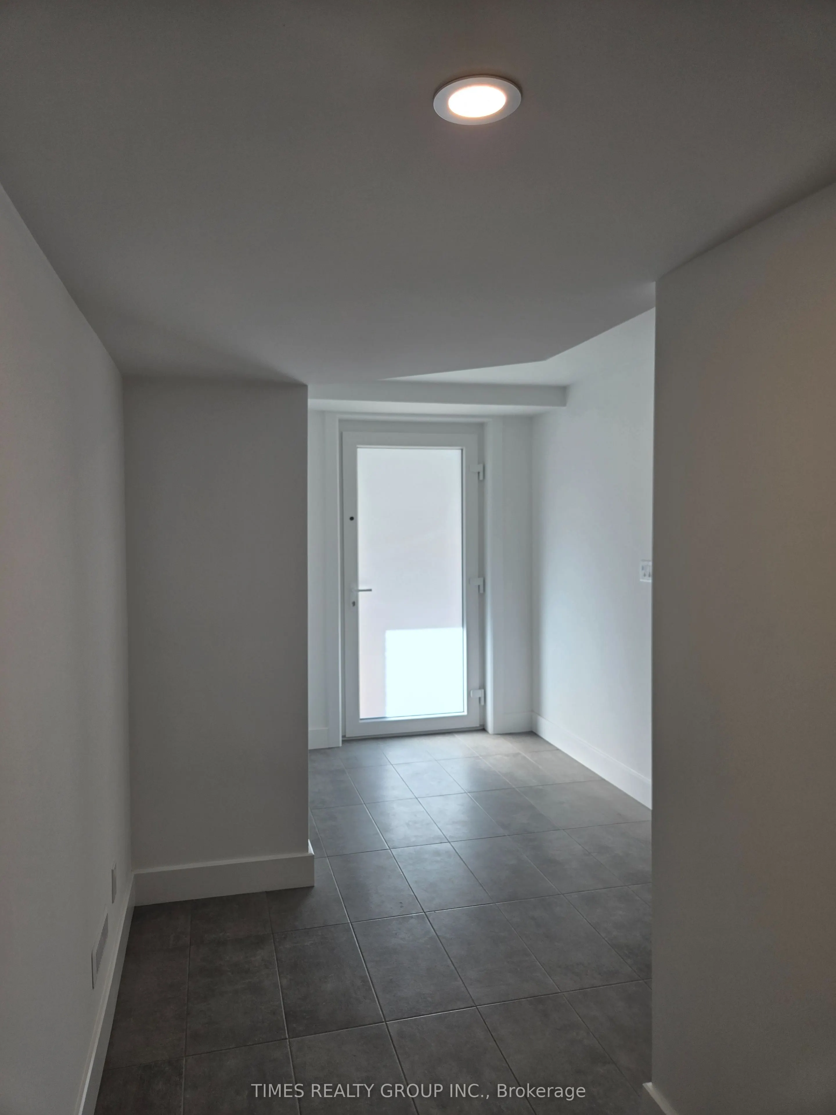 4255 Lismer Lane, #6