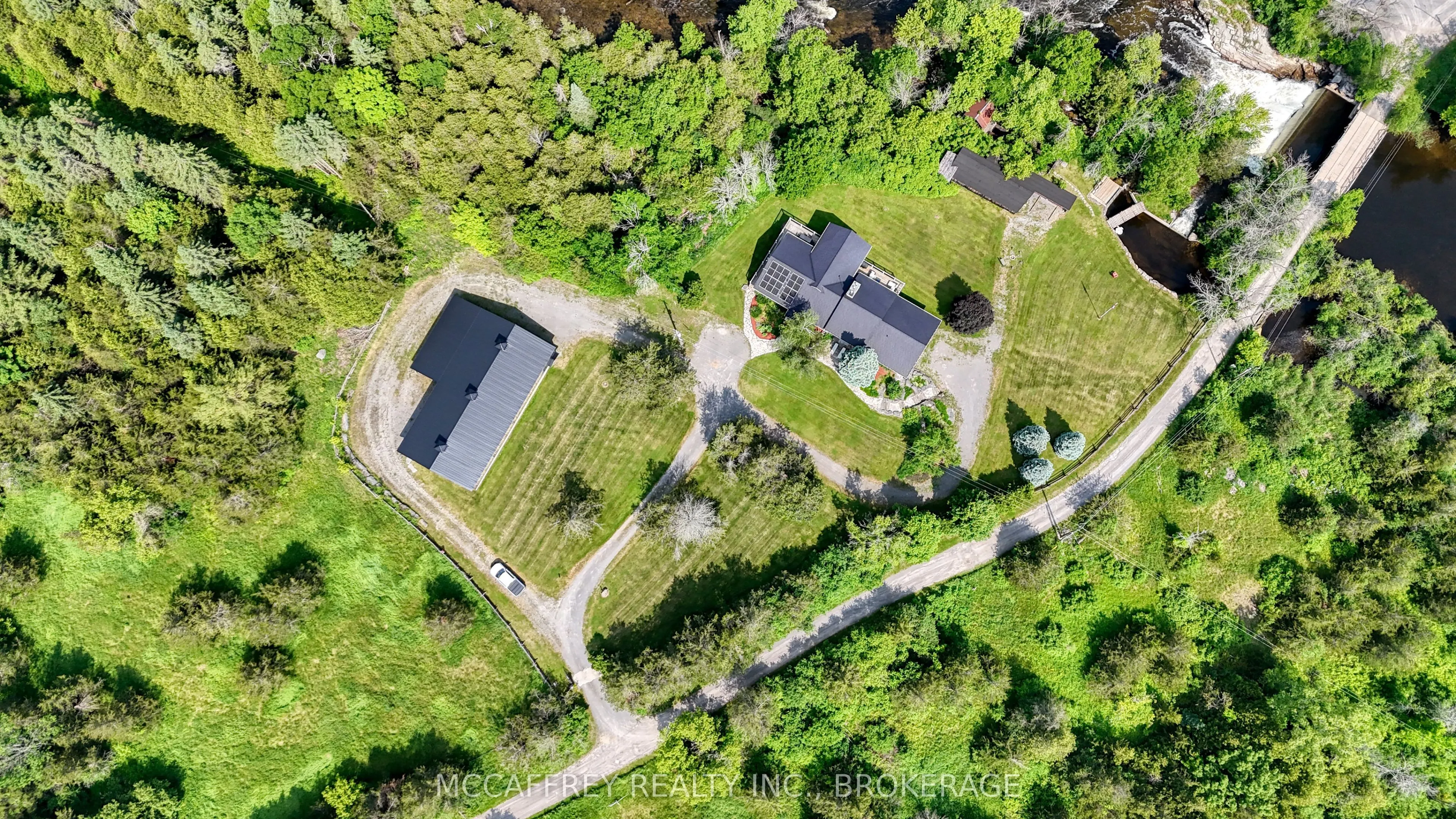 898 COUNTY ROAD 12
