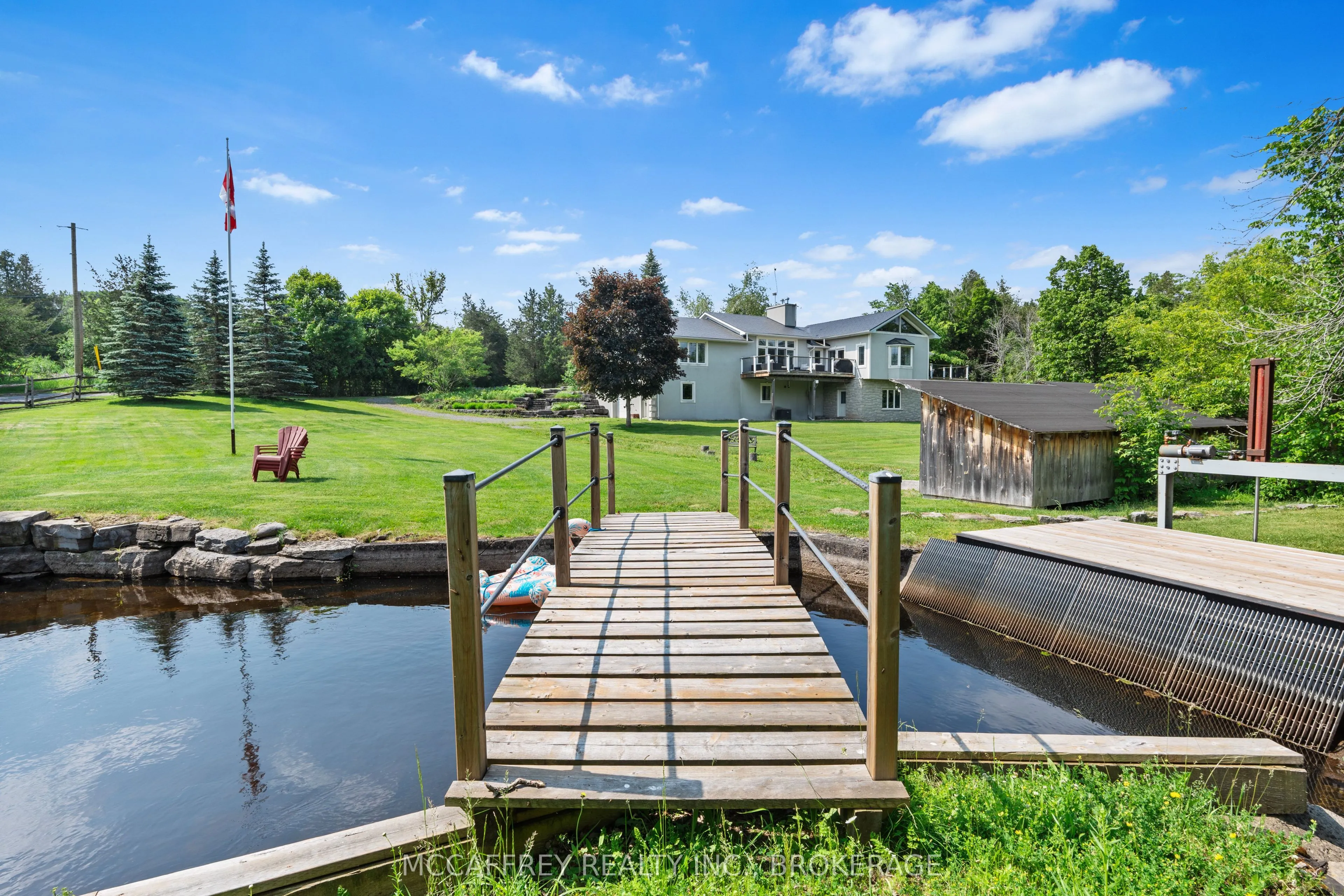 898 COUNTY ROAD 12