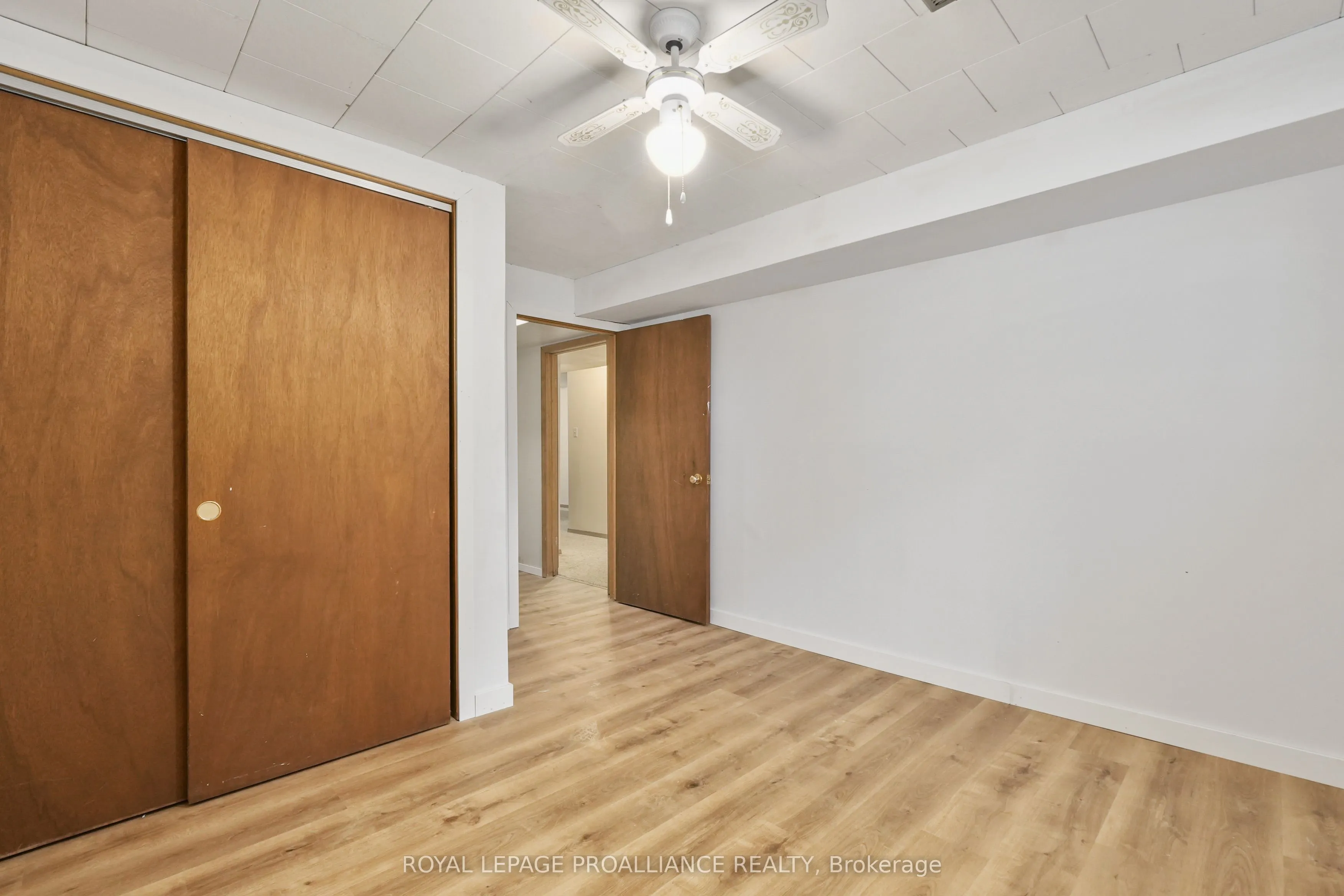 70 Pellissier Street S