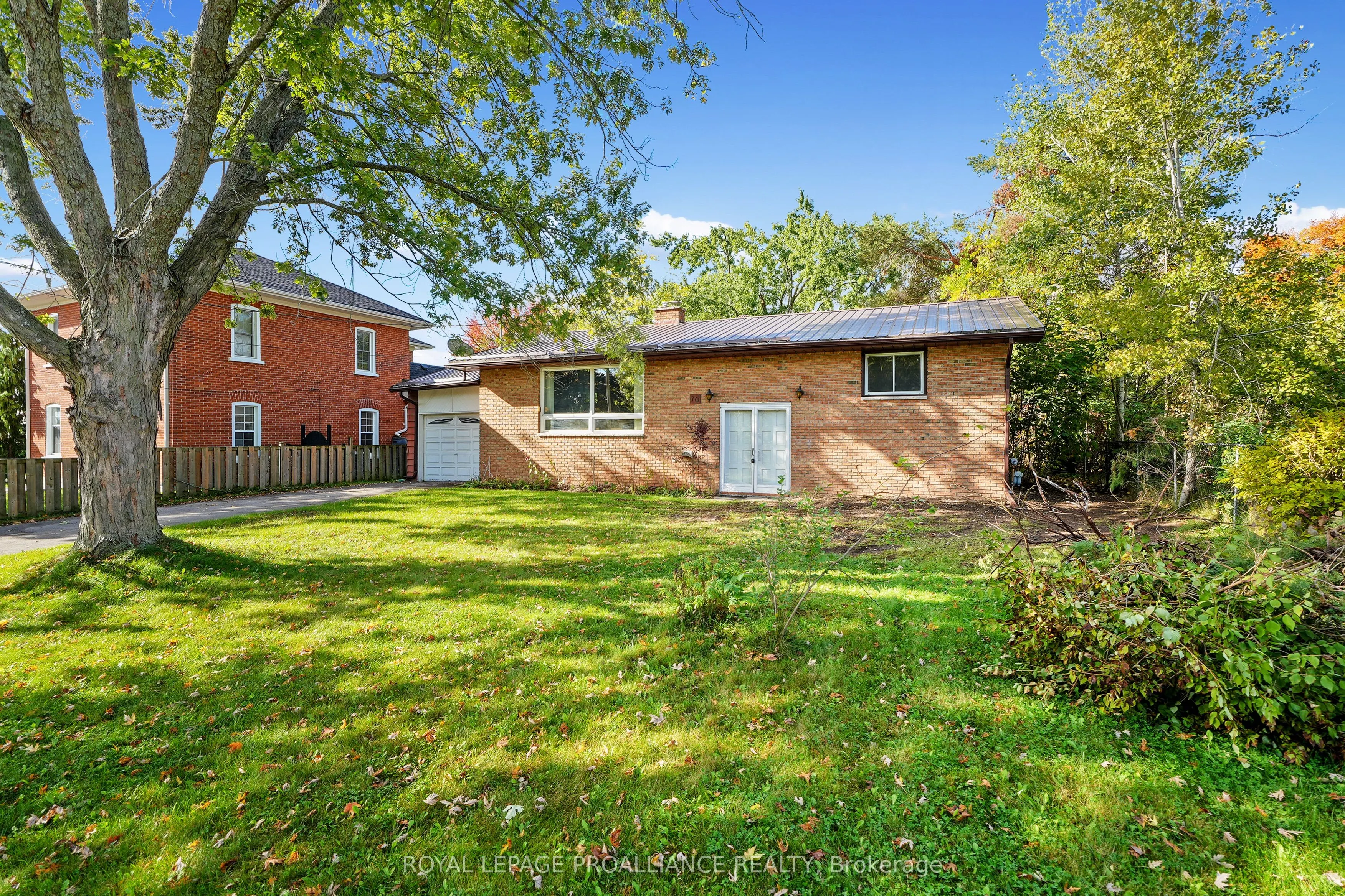 70 Pellissier Street S