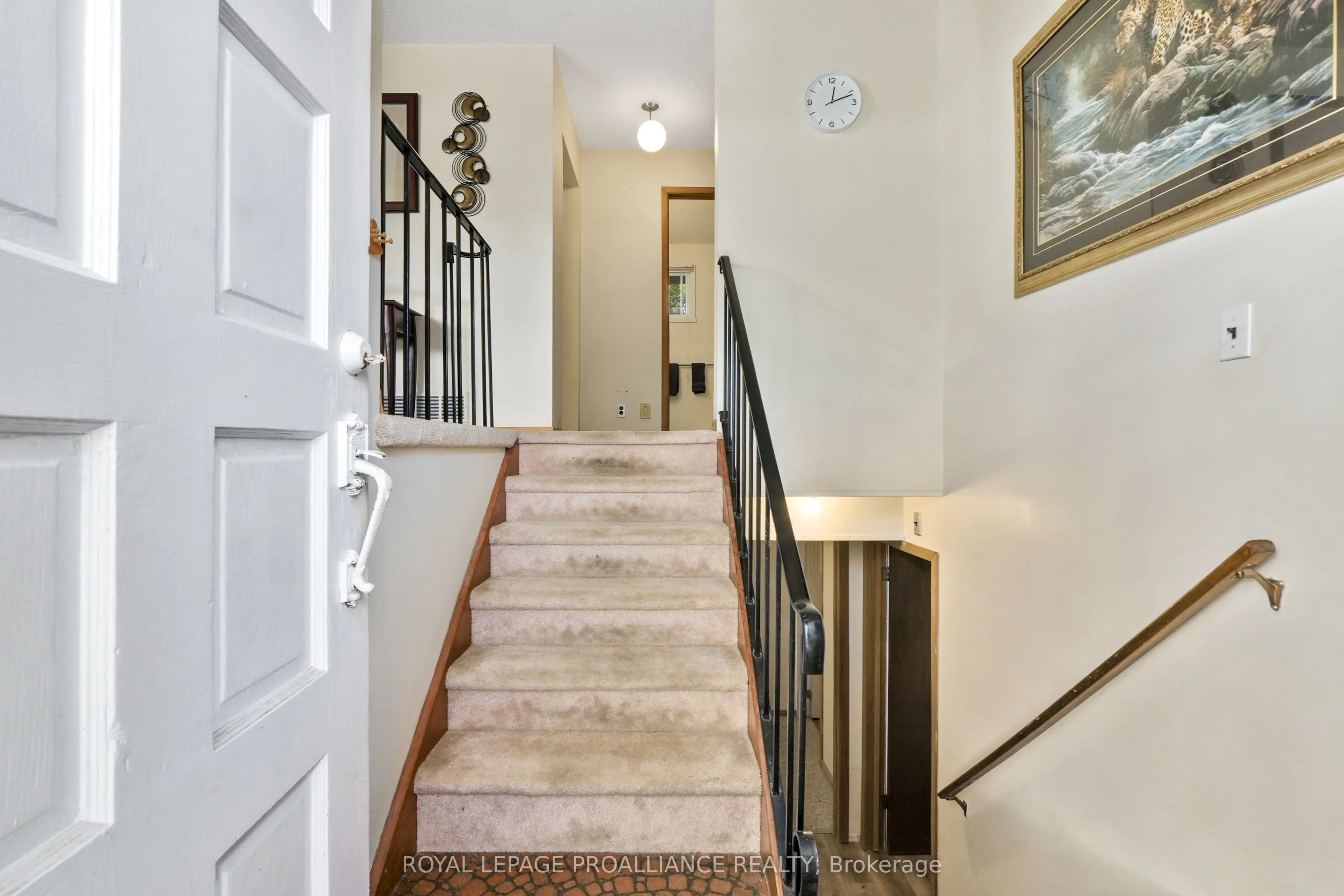 70 Pellissier Street S
