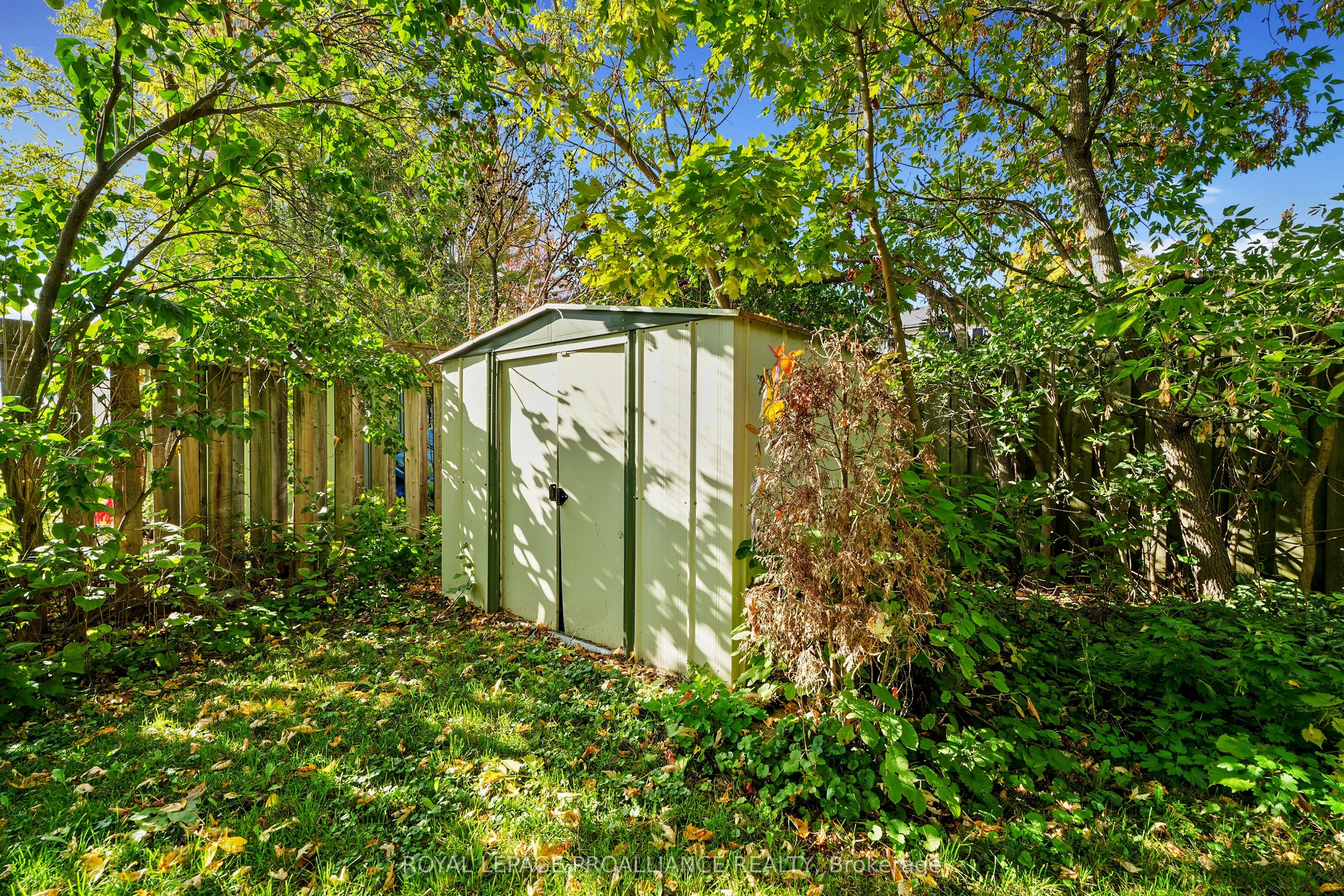 70 Pellissier Street S