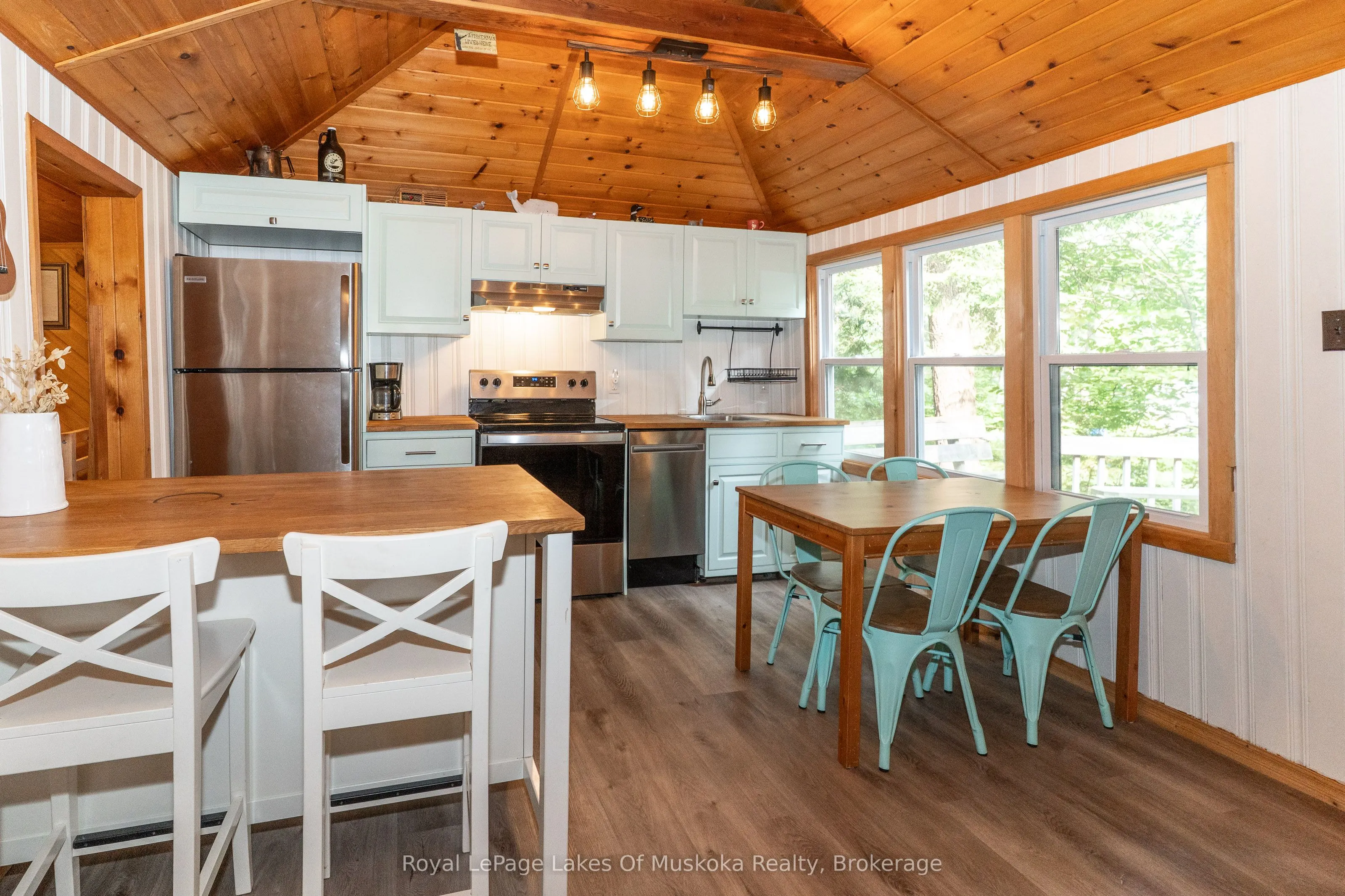 1072 Long Lake Road