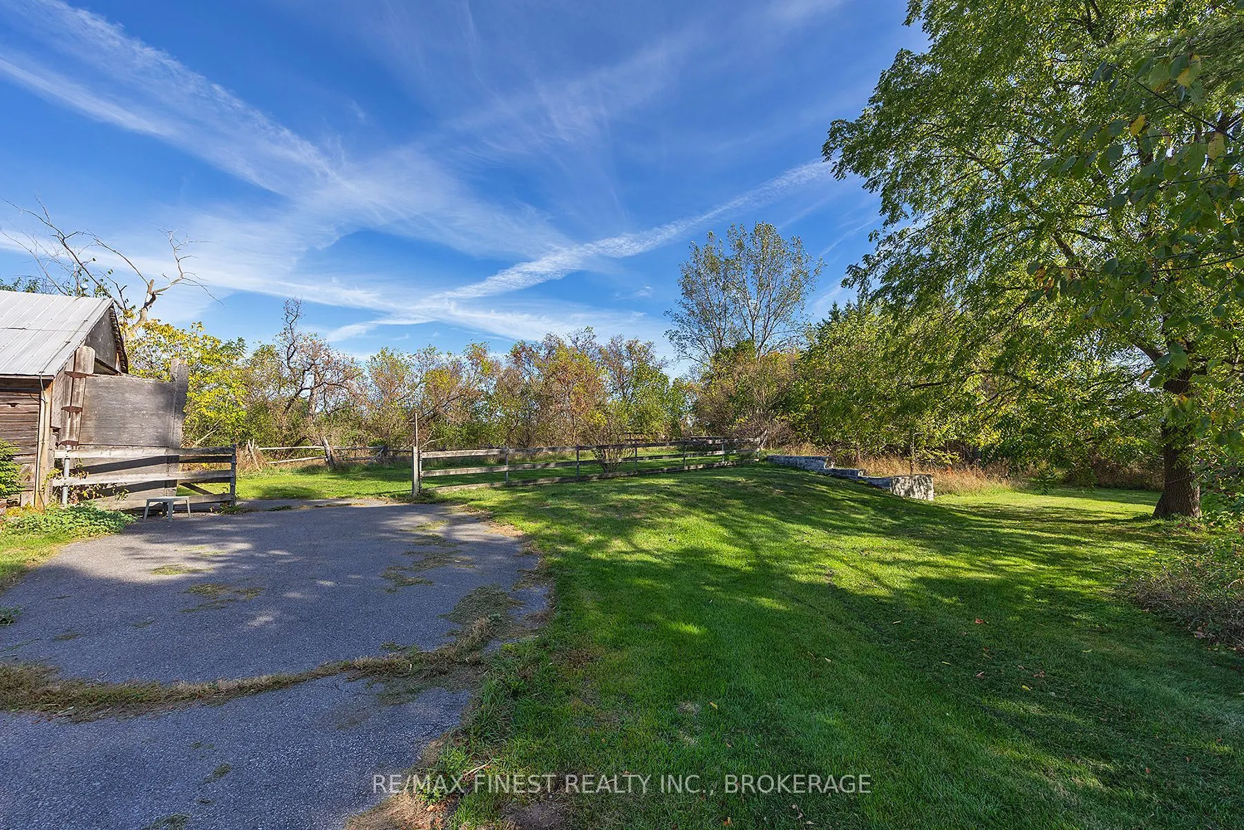 5033 Eddy Lane