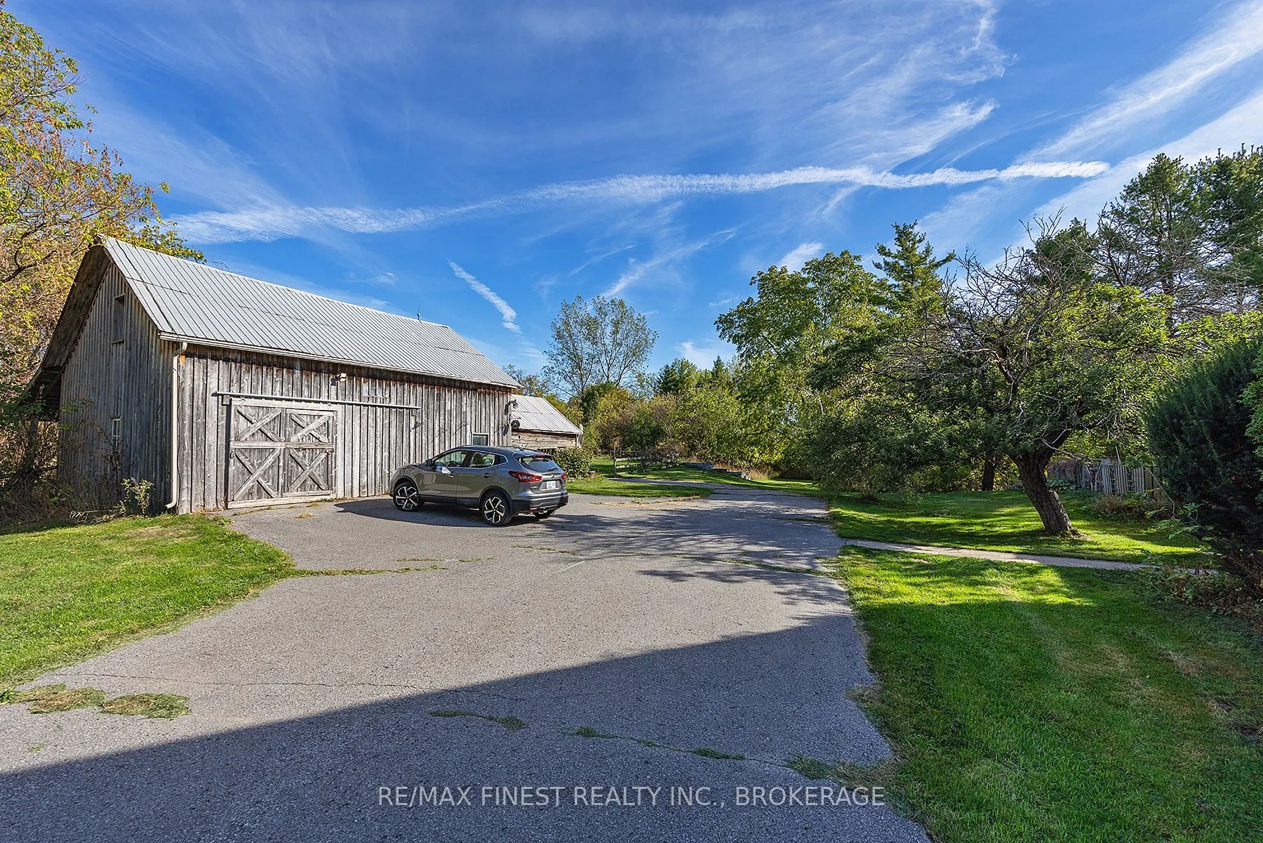 5033 Eddy Lane