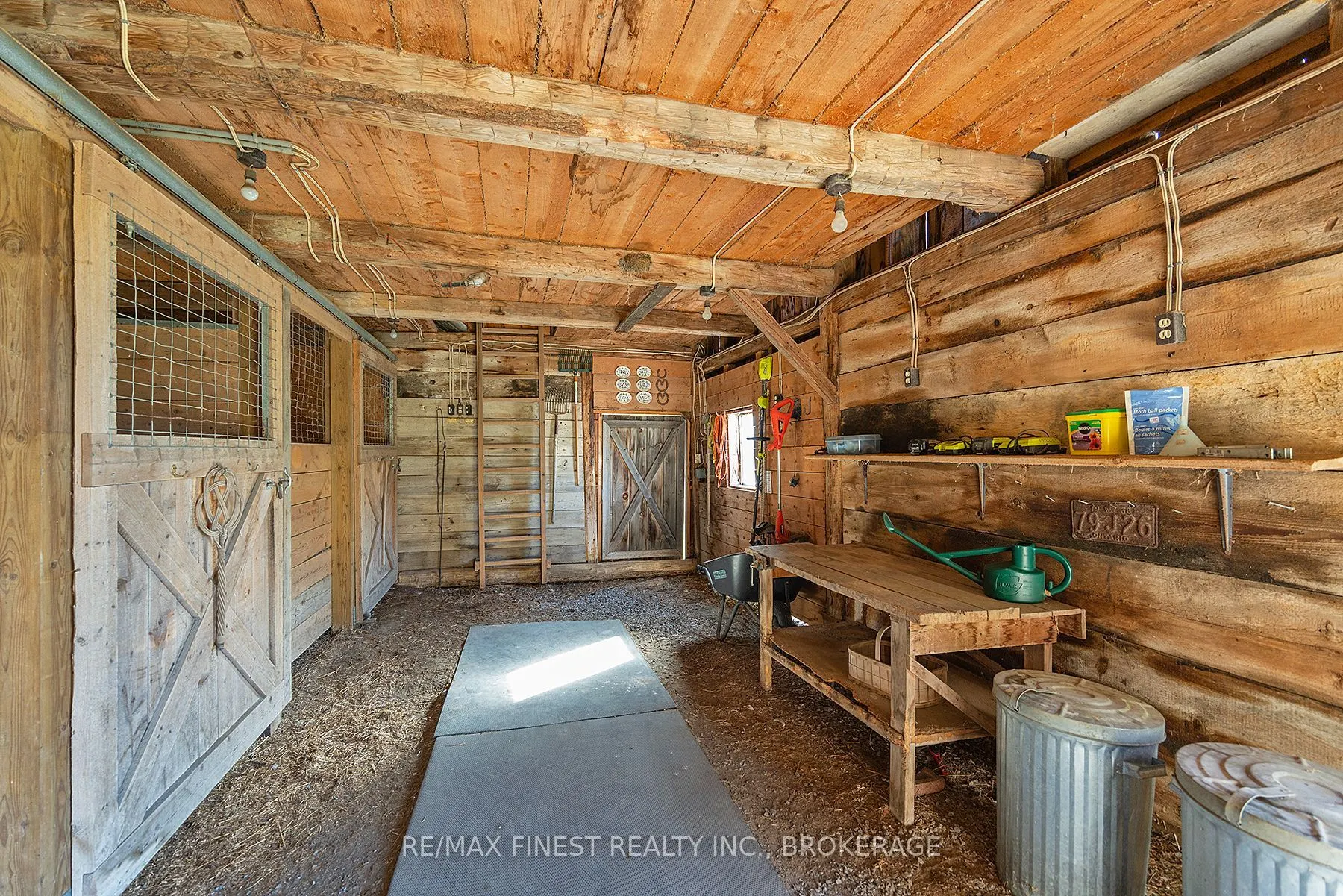5033 Eddy Lane