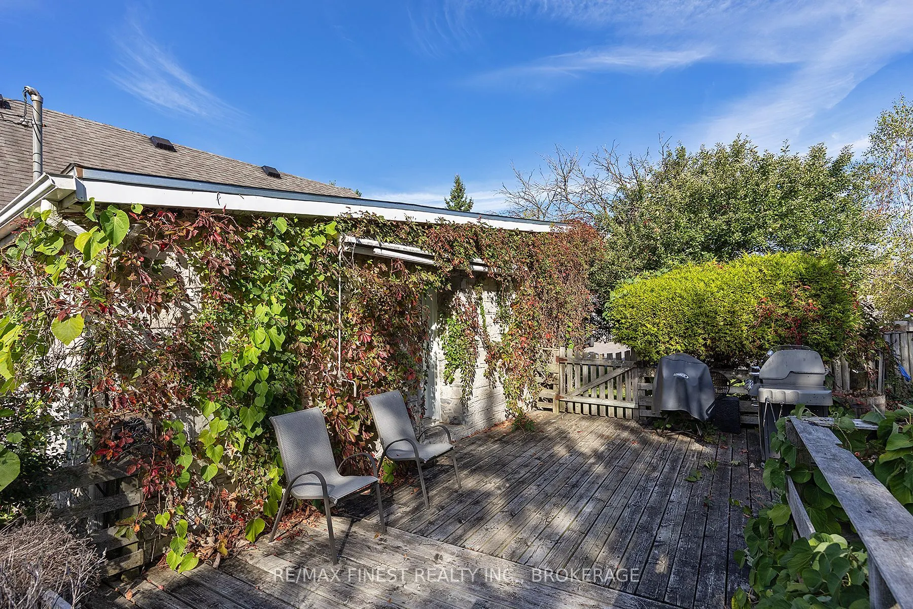 5033 Eddy Lane