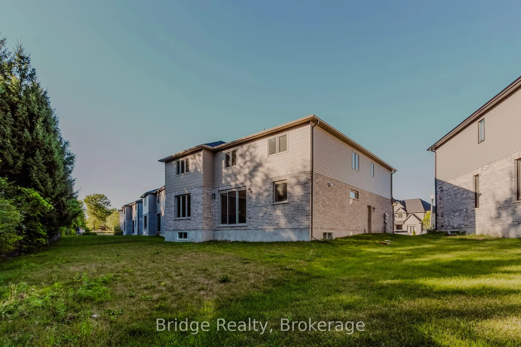133 Birdie Court E