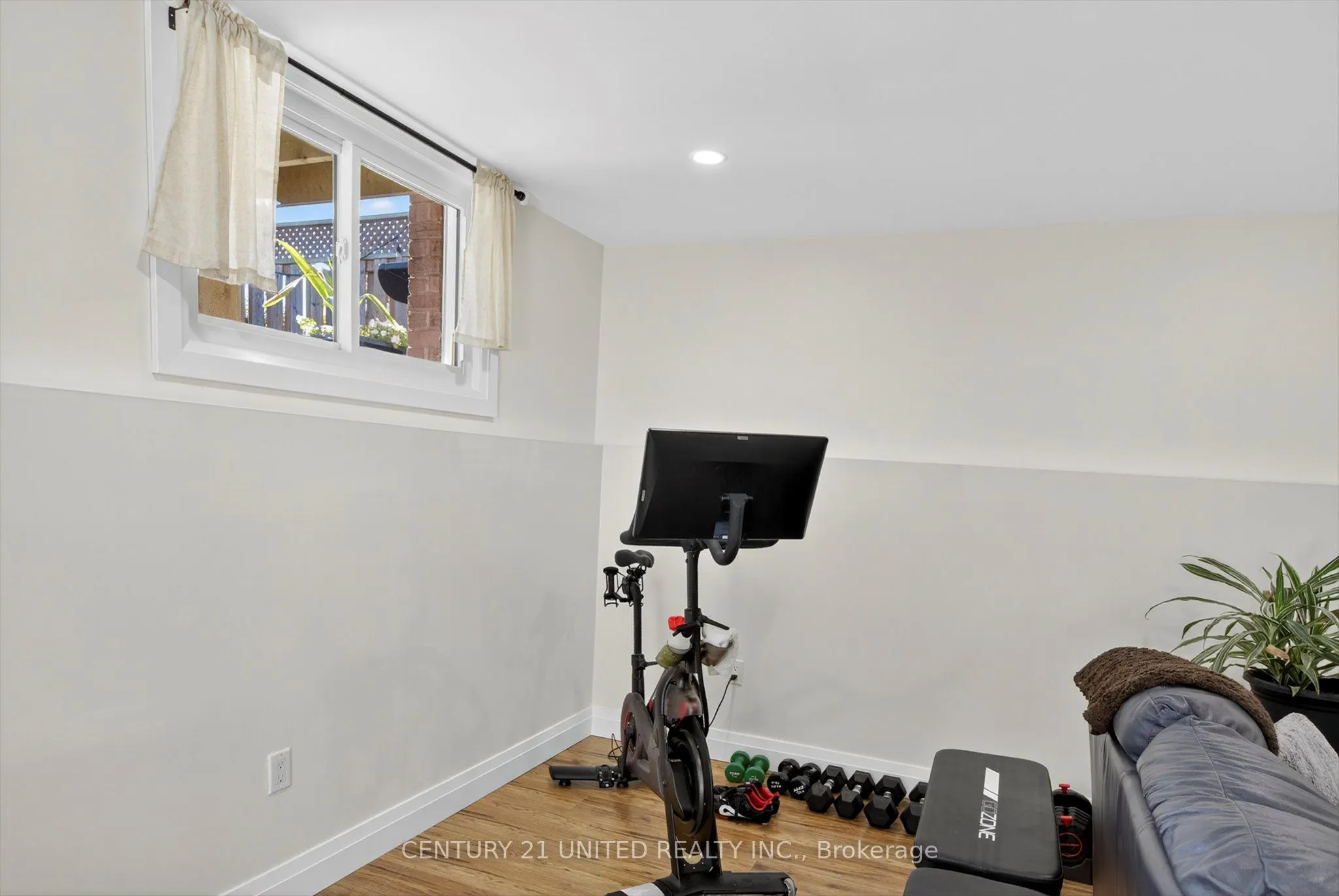 632 Otonabee Drive