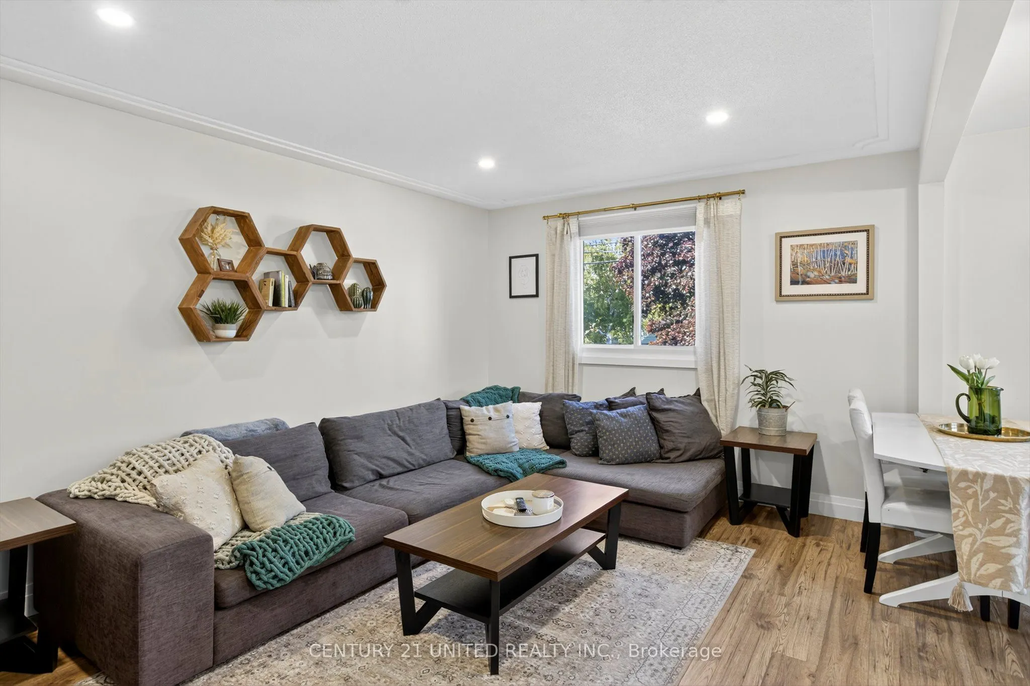 632 Otonabee Drive