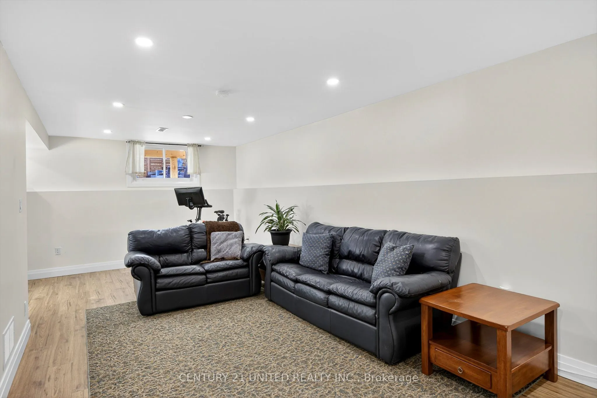632 Otonabee Drive