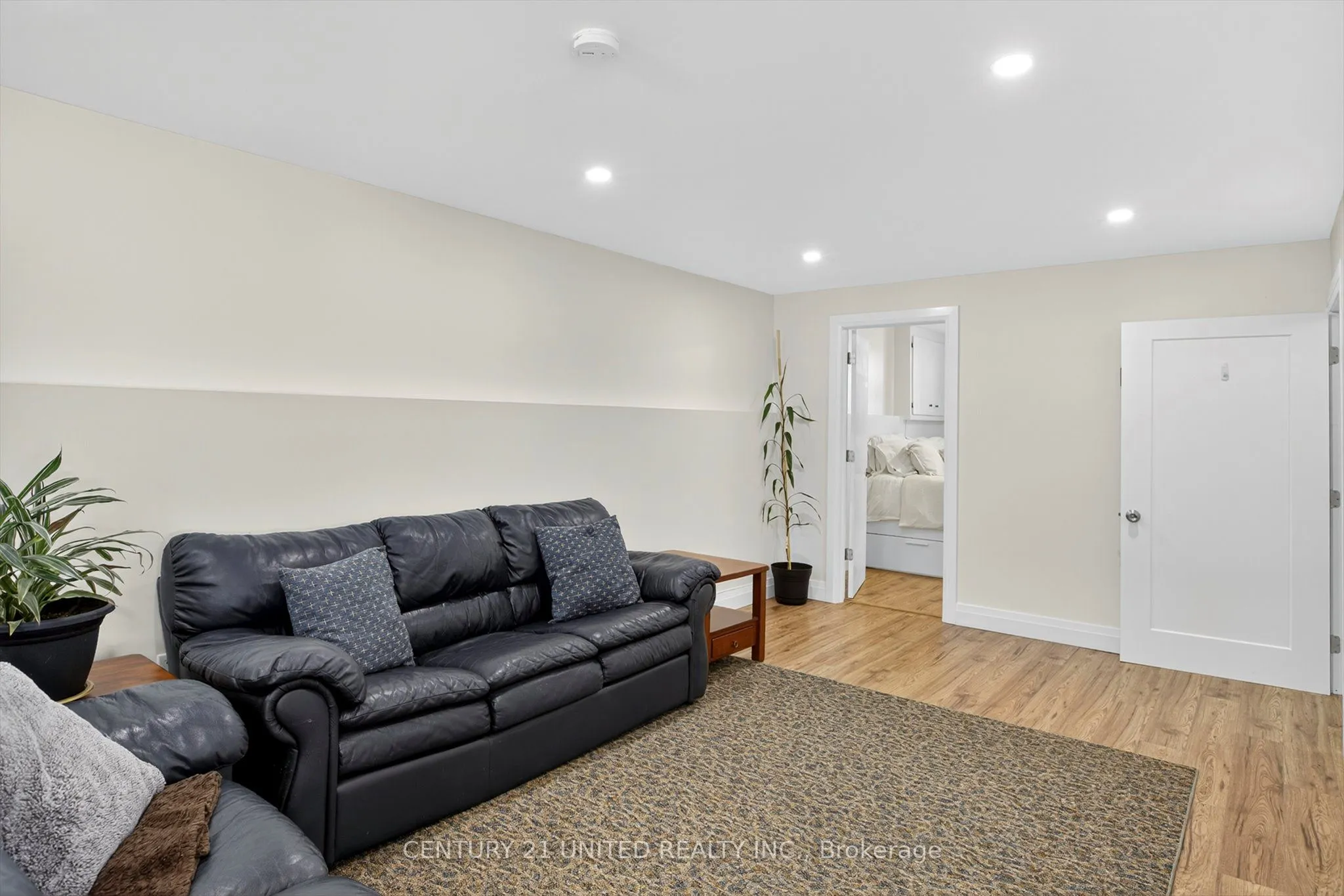 632 Otonabee Drive