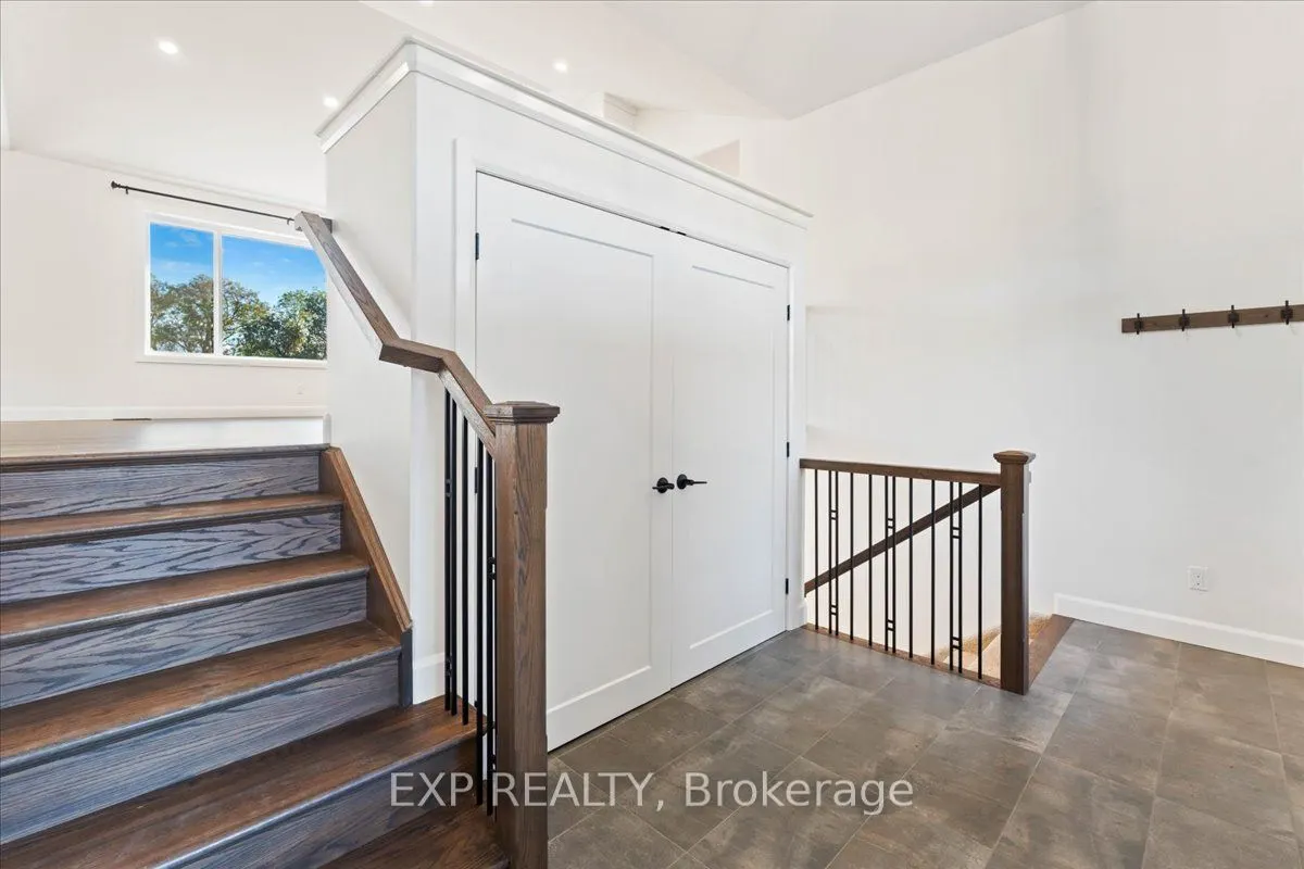 251 Wallbridge Road