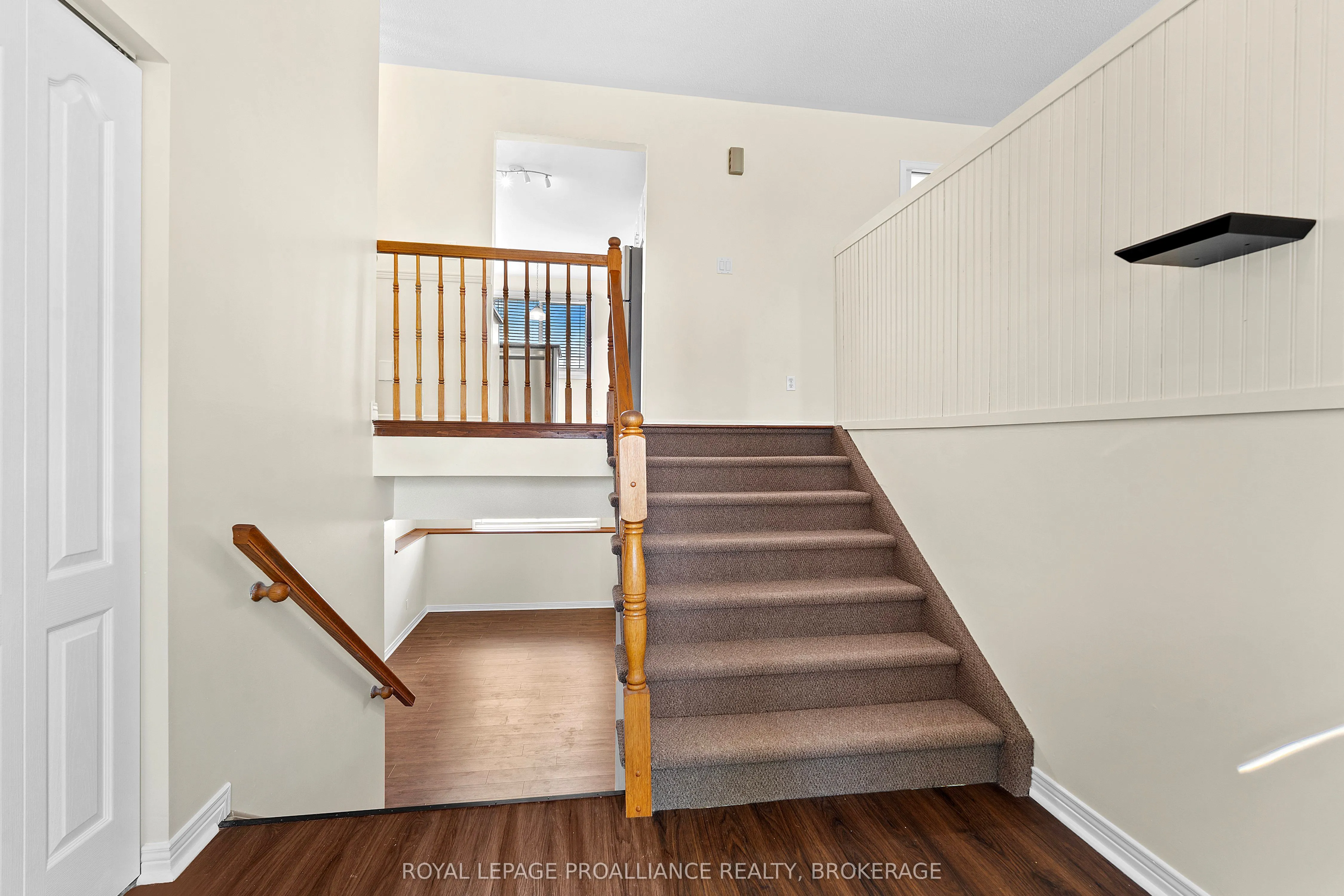 50 Davey Crescent