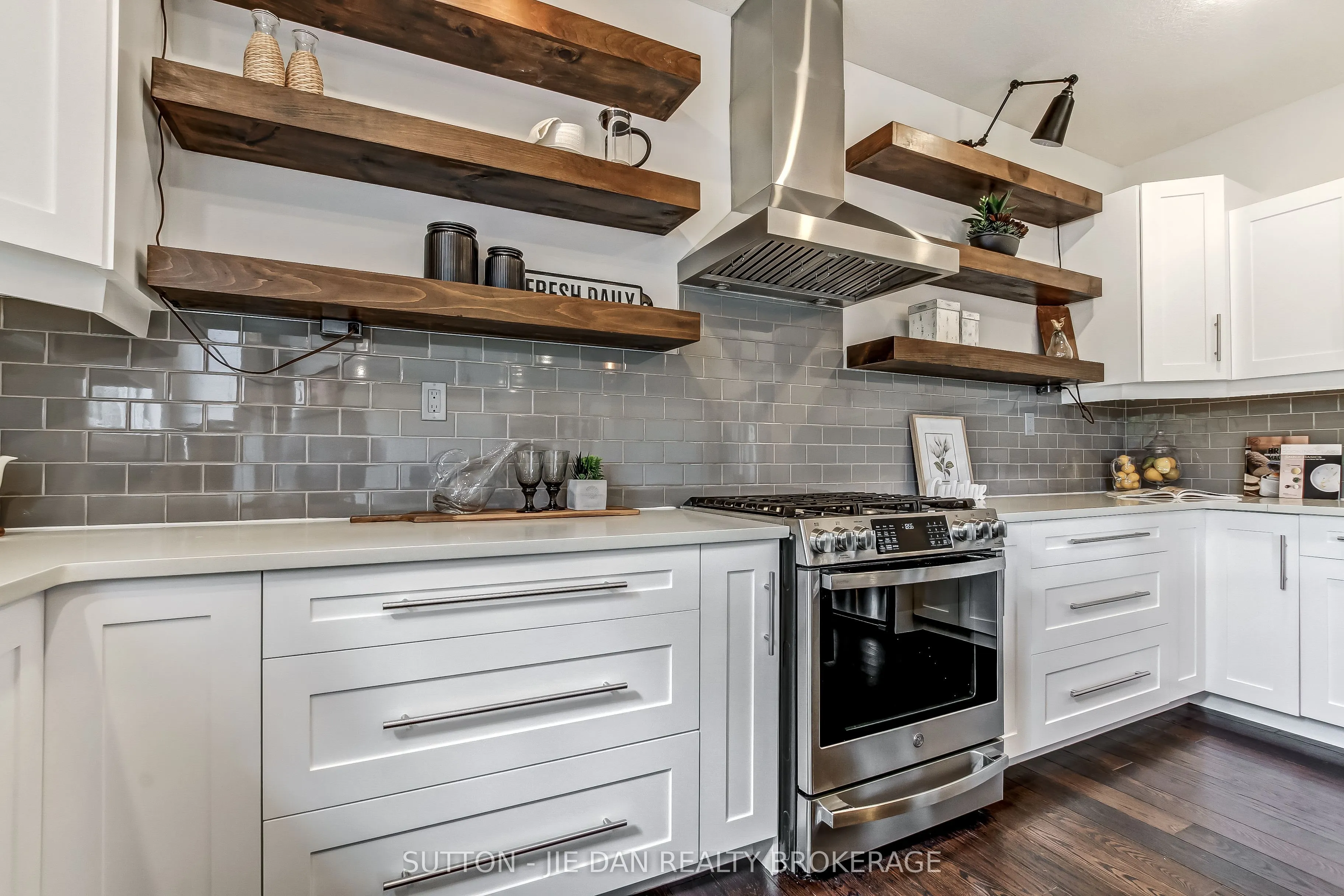 1413 KAINS WOODS Terrace