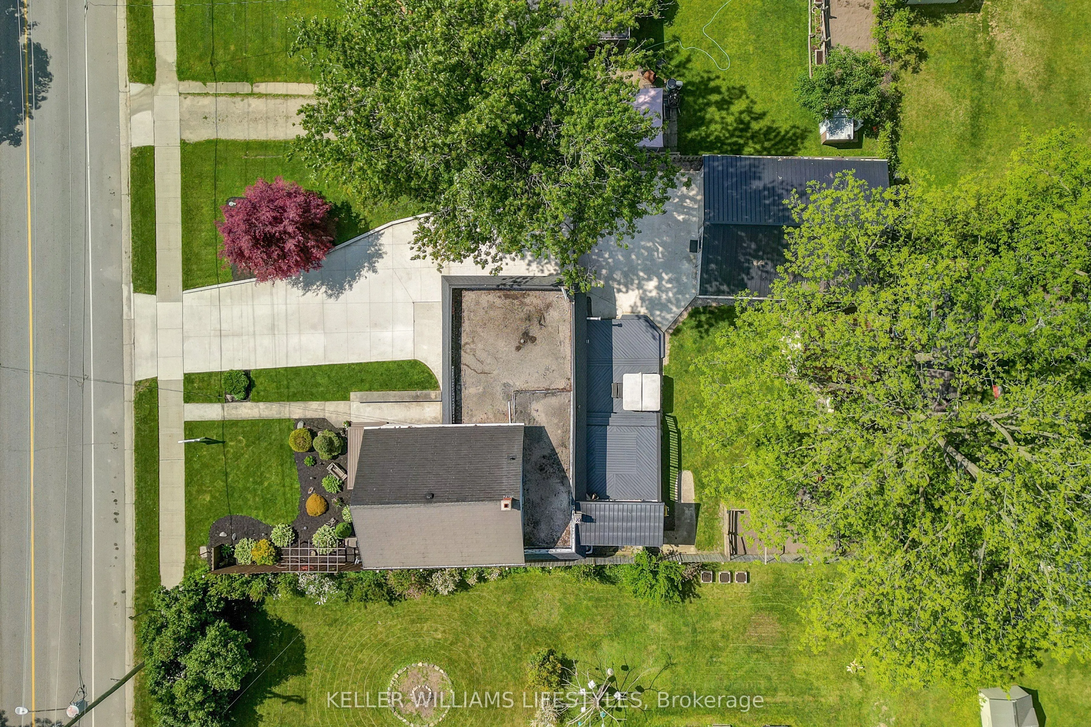 22738 Thames Road