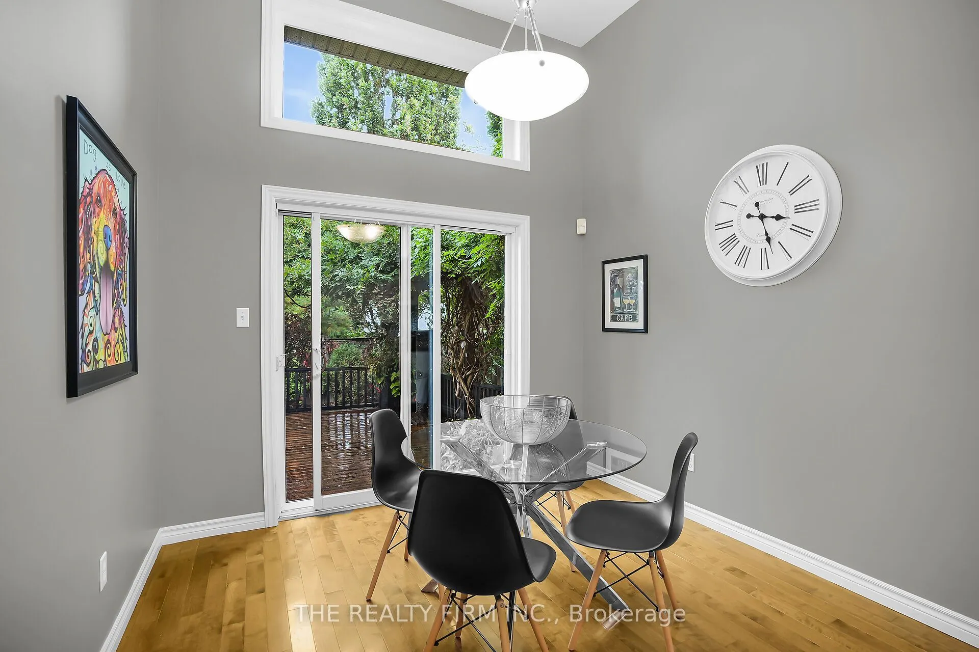 1689 Bayswater Crescent