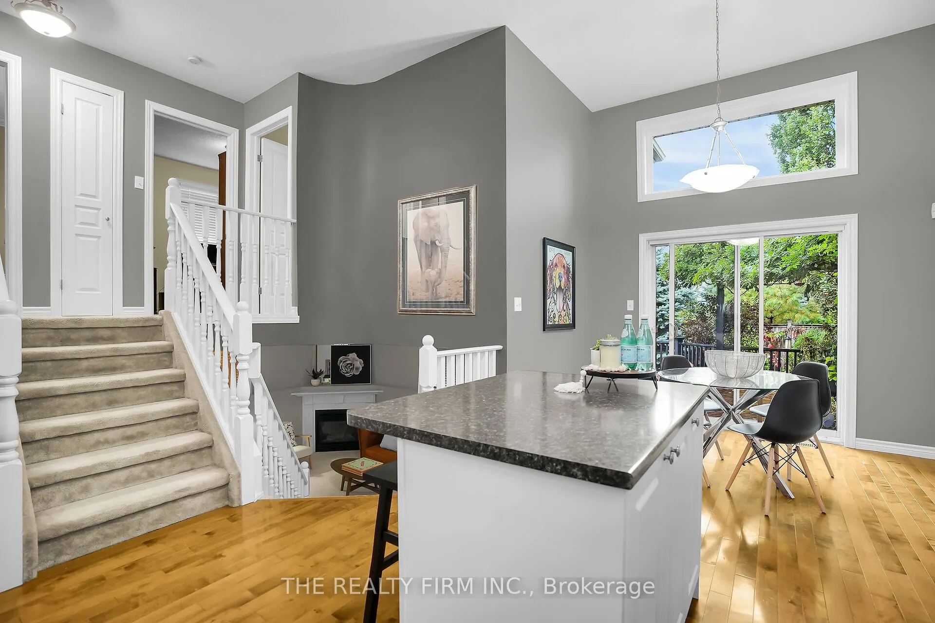 1689 Bayswater Crescent