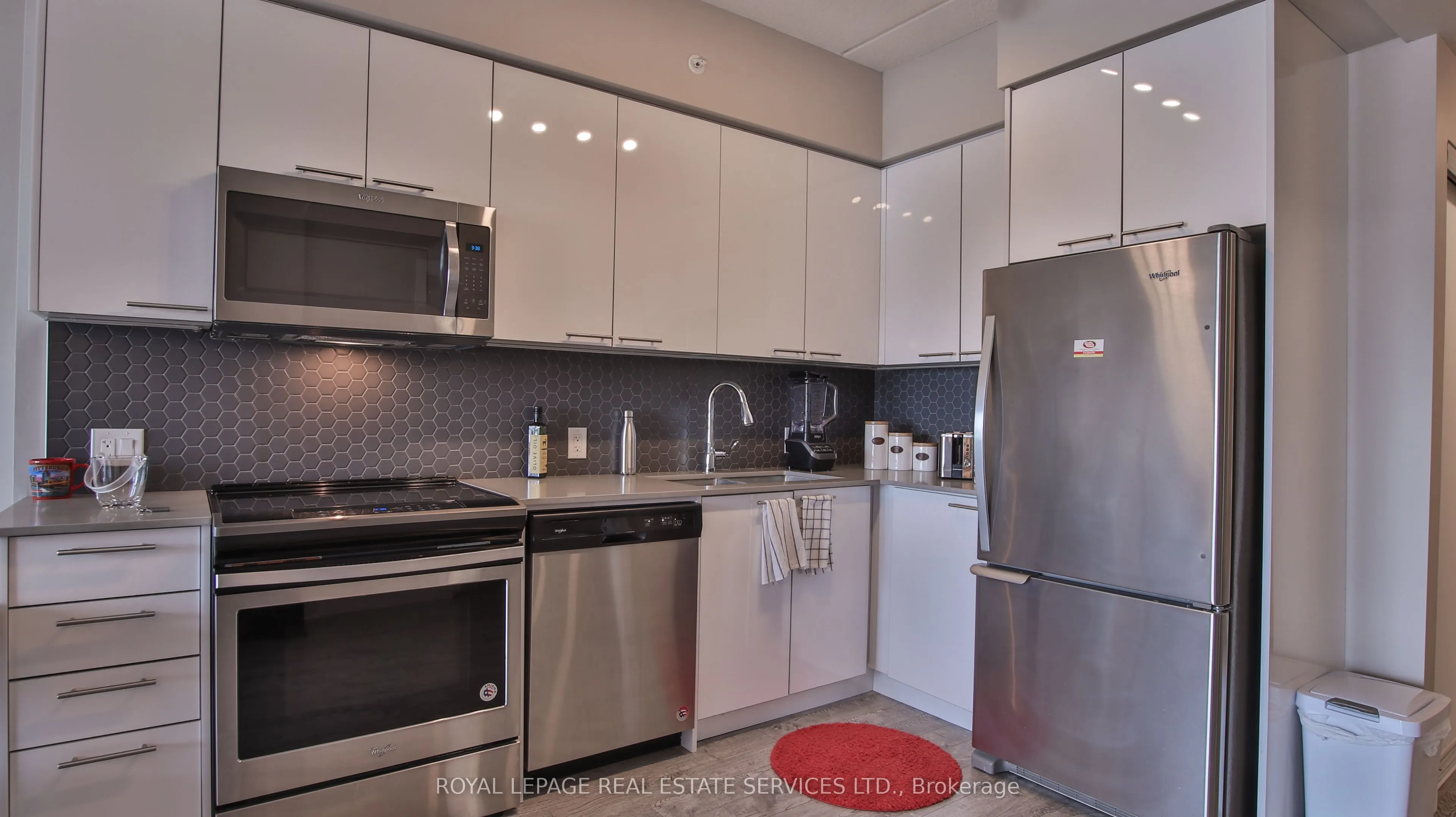 15 Prince Albert Boulevard, #518