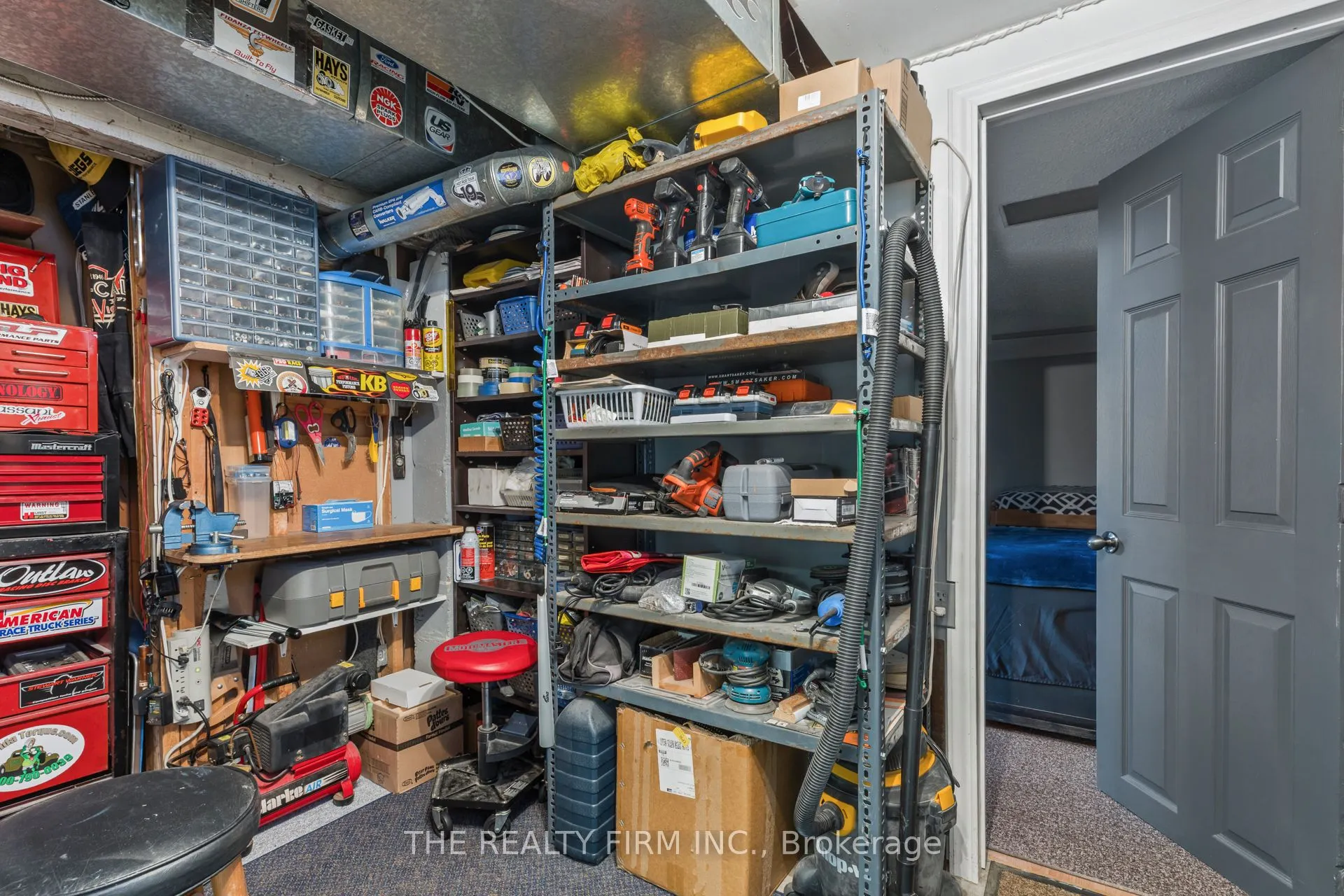 17 Maud Street