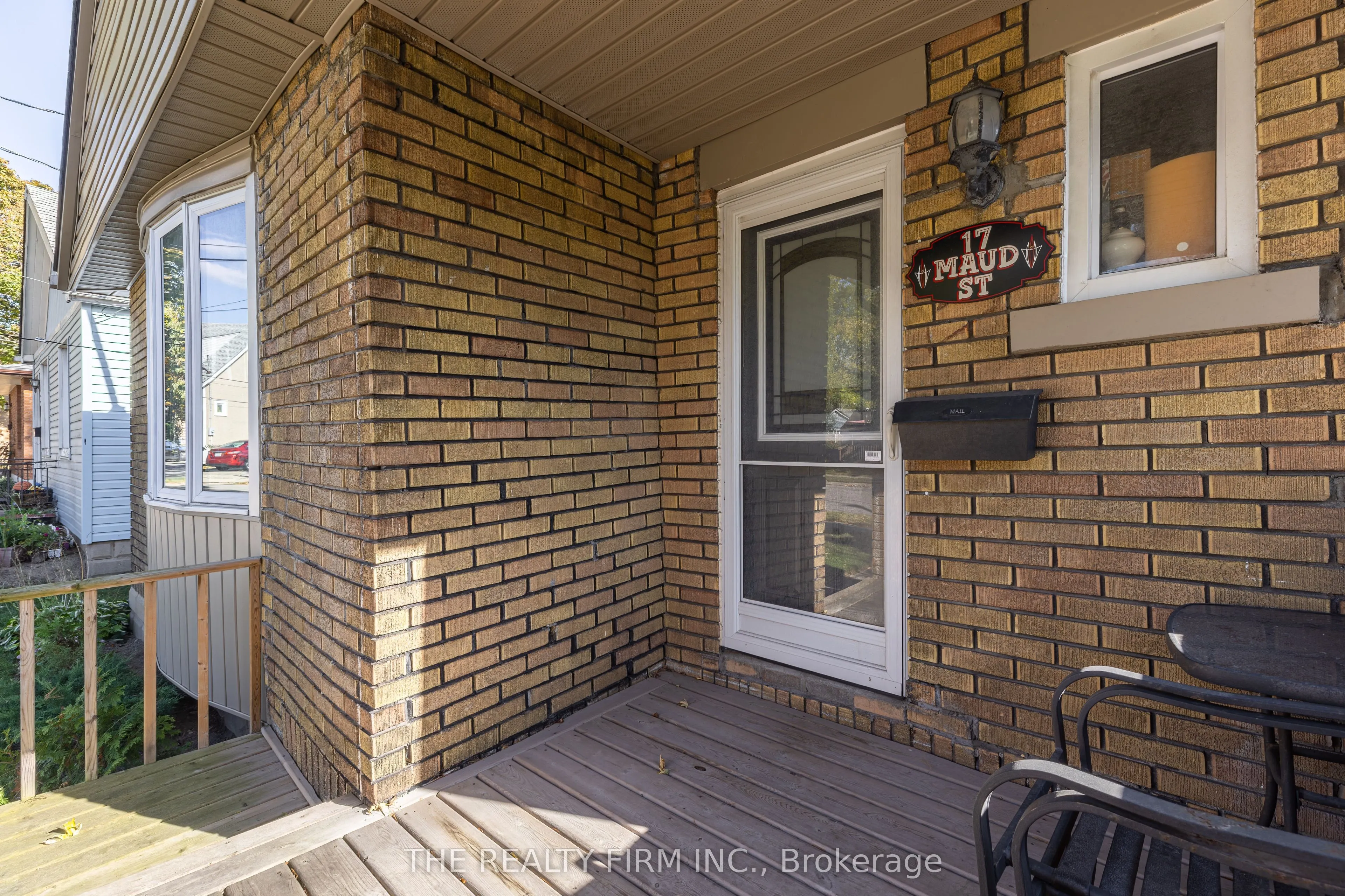 17 Maud Street
