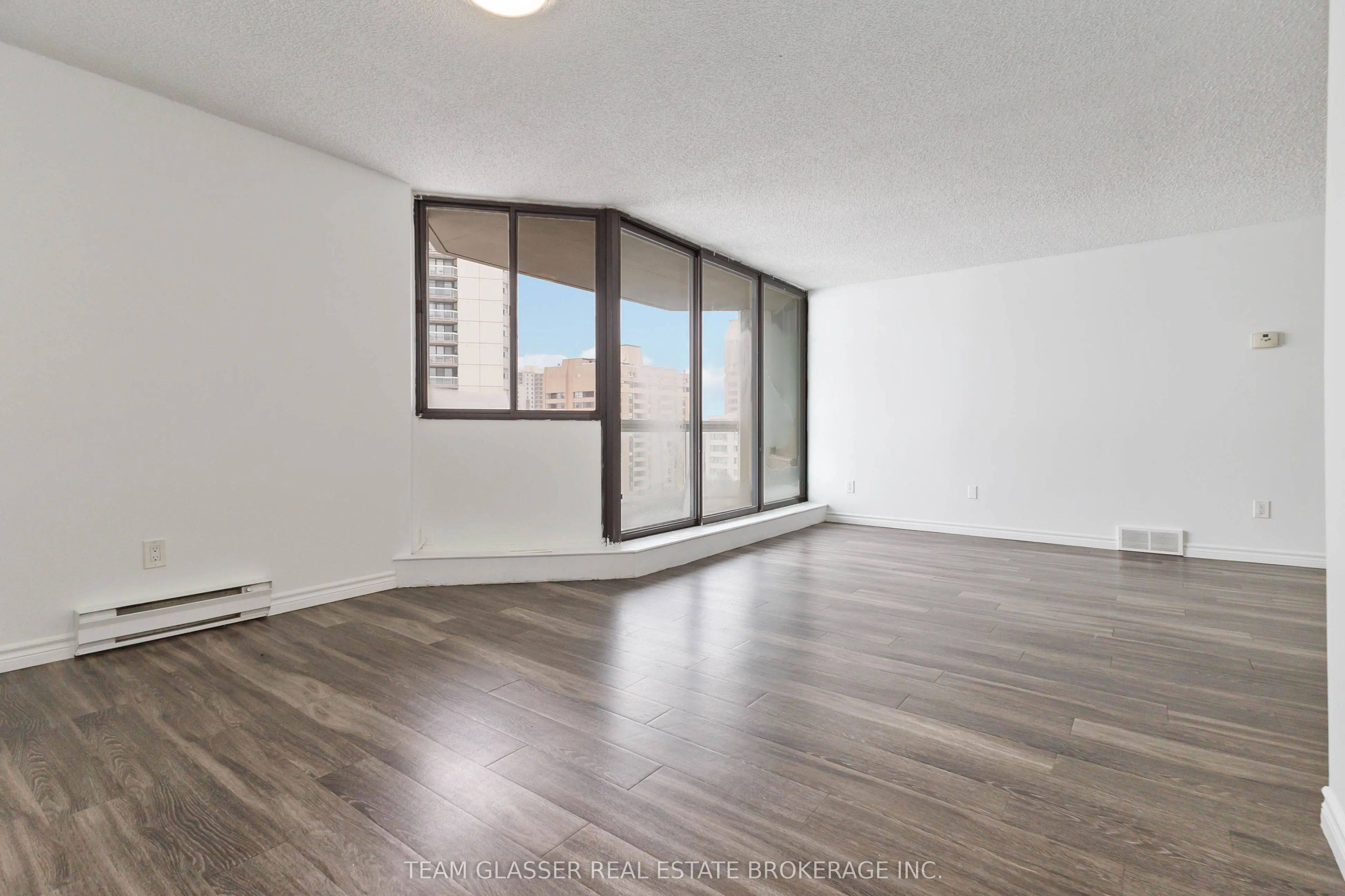 340 Colborne Street, #1806