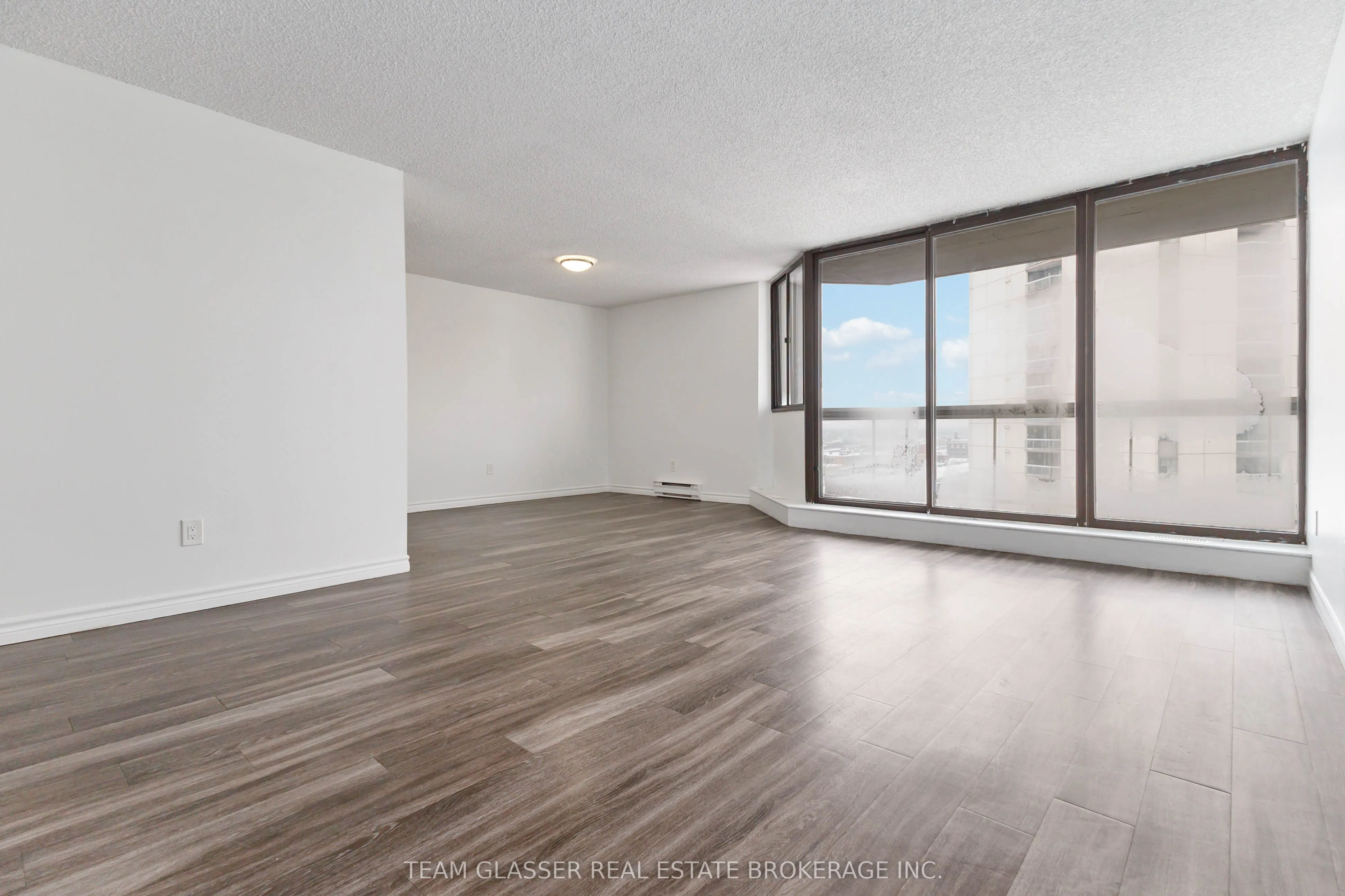 340 Colborne Street, #1806