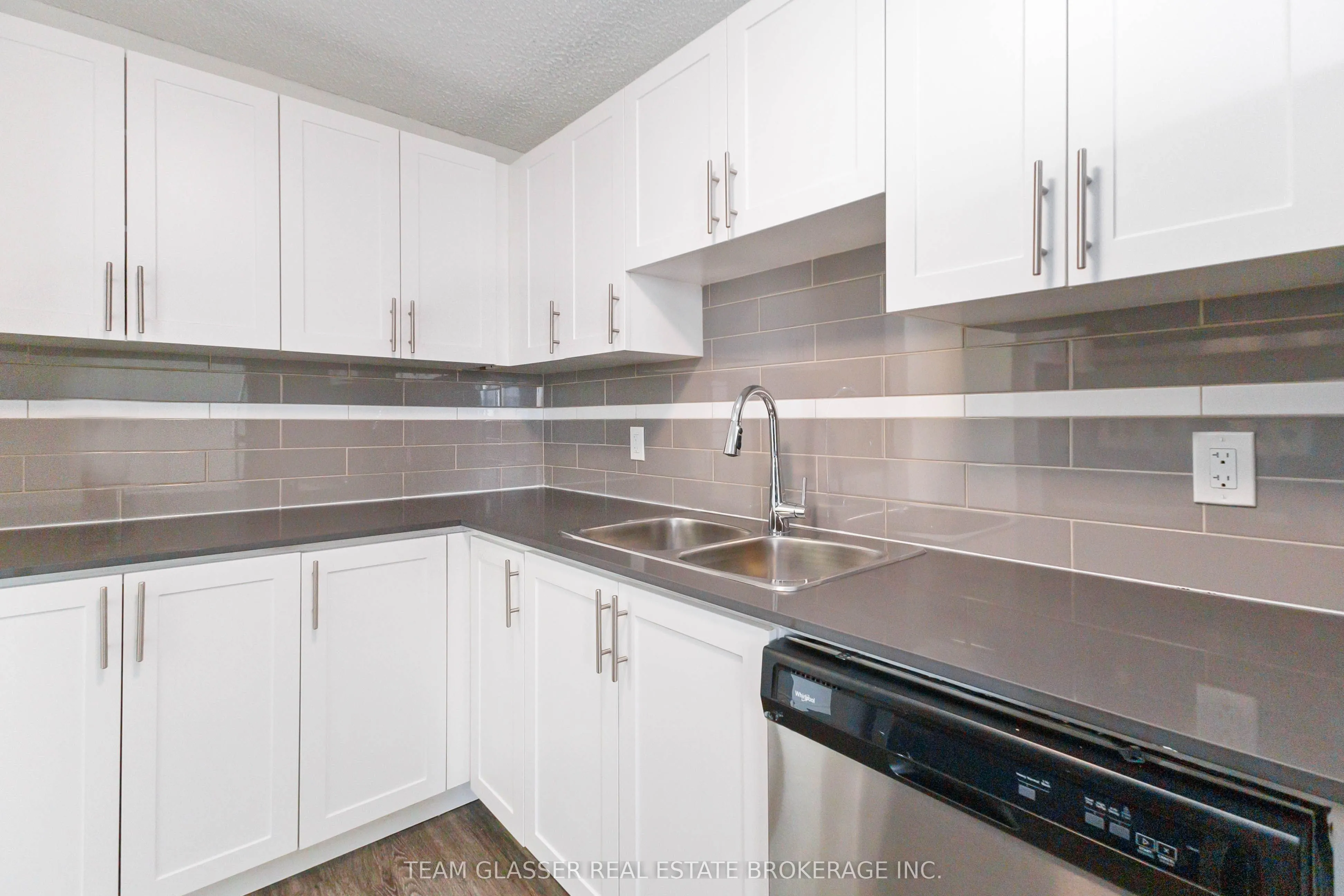 340 Colborne Street, #1806