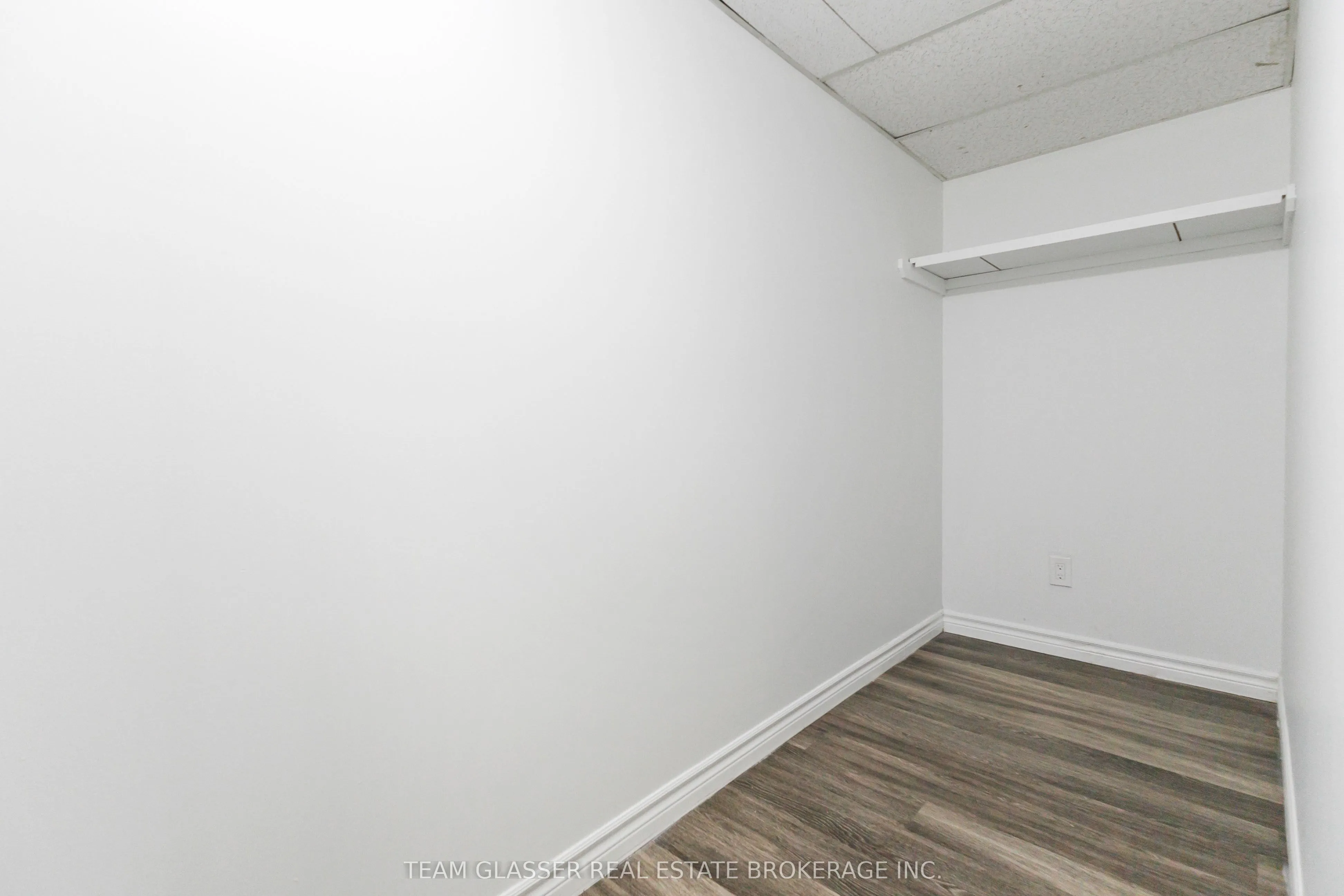 340 Colborne Street, #1806