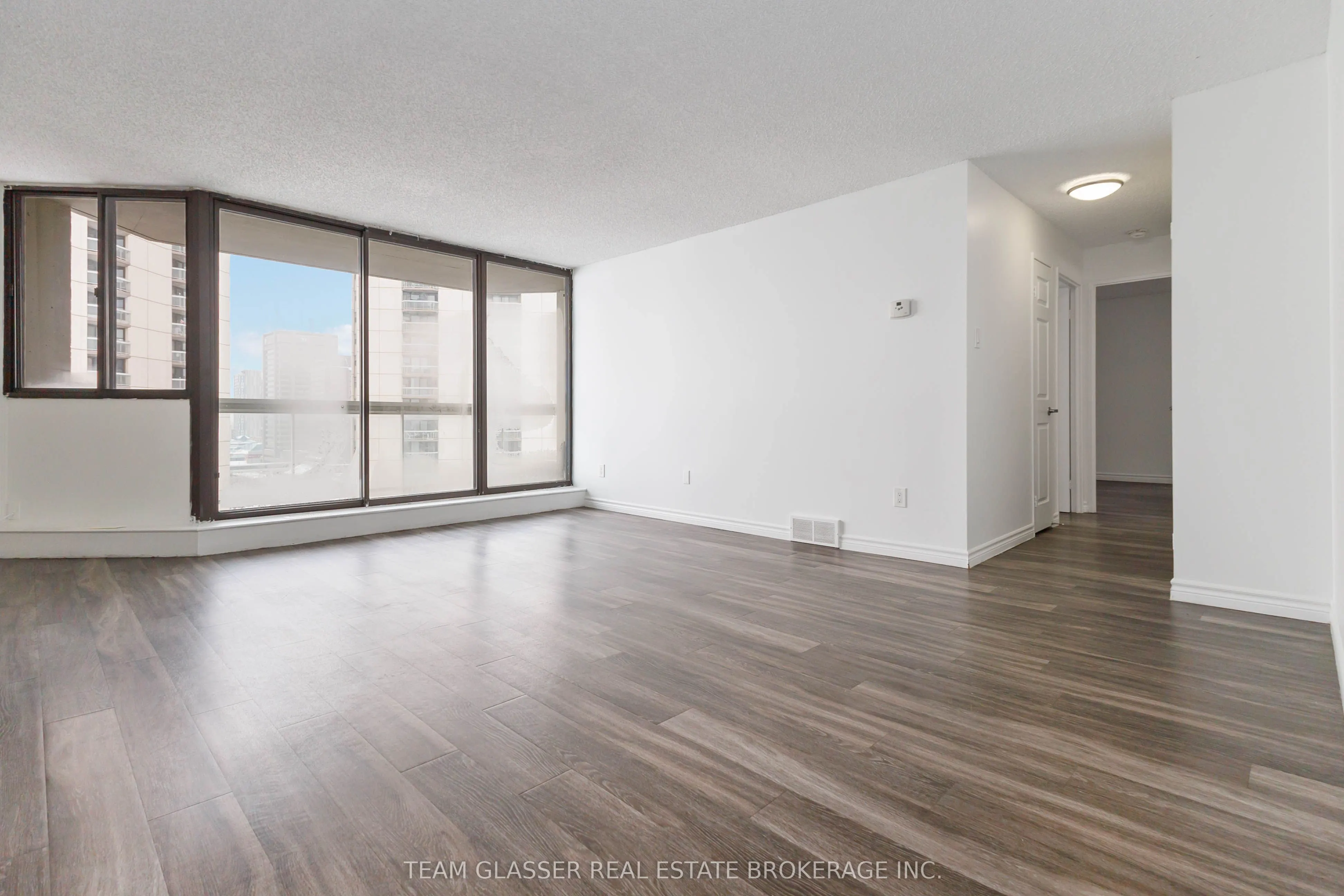 340 Colborne Street, #1806