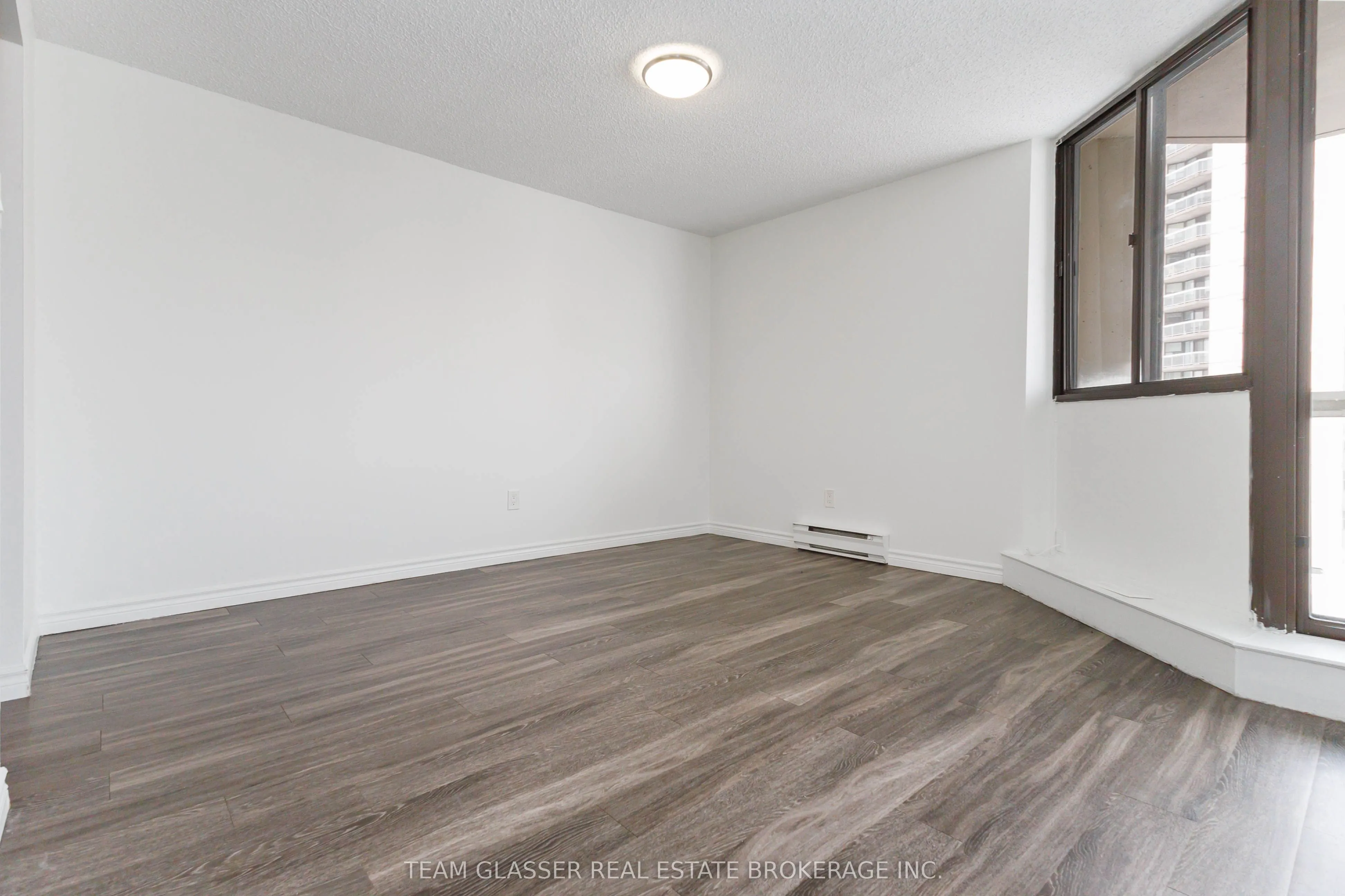 340 Colborne Street, #1806