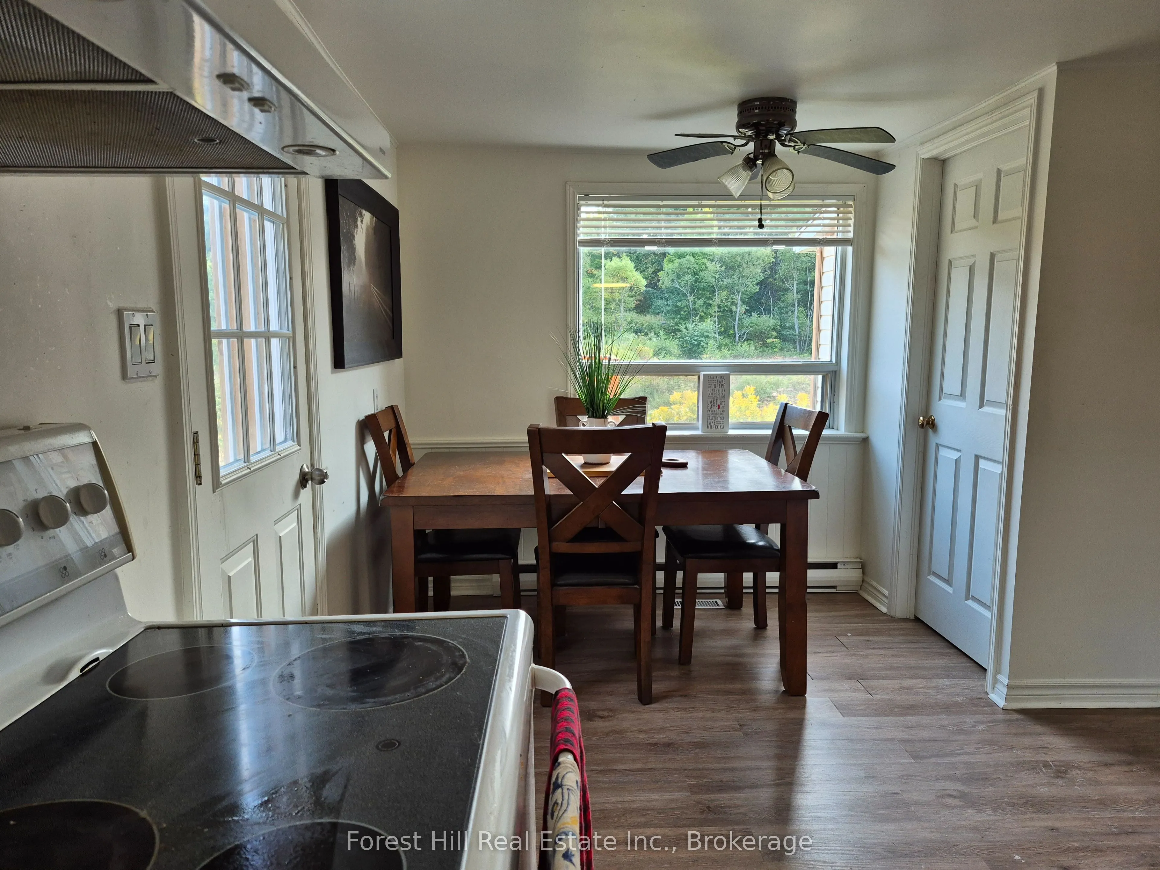 77 James Bay Junction Road S