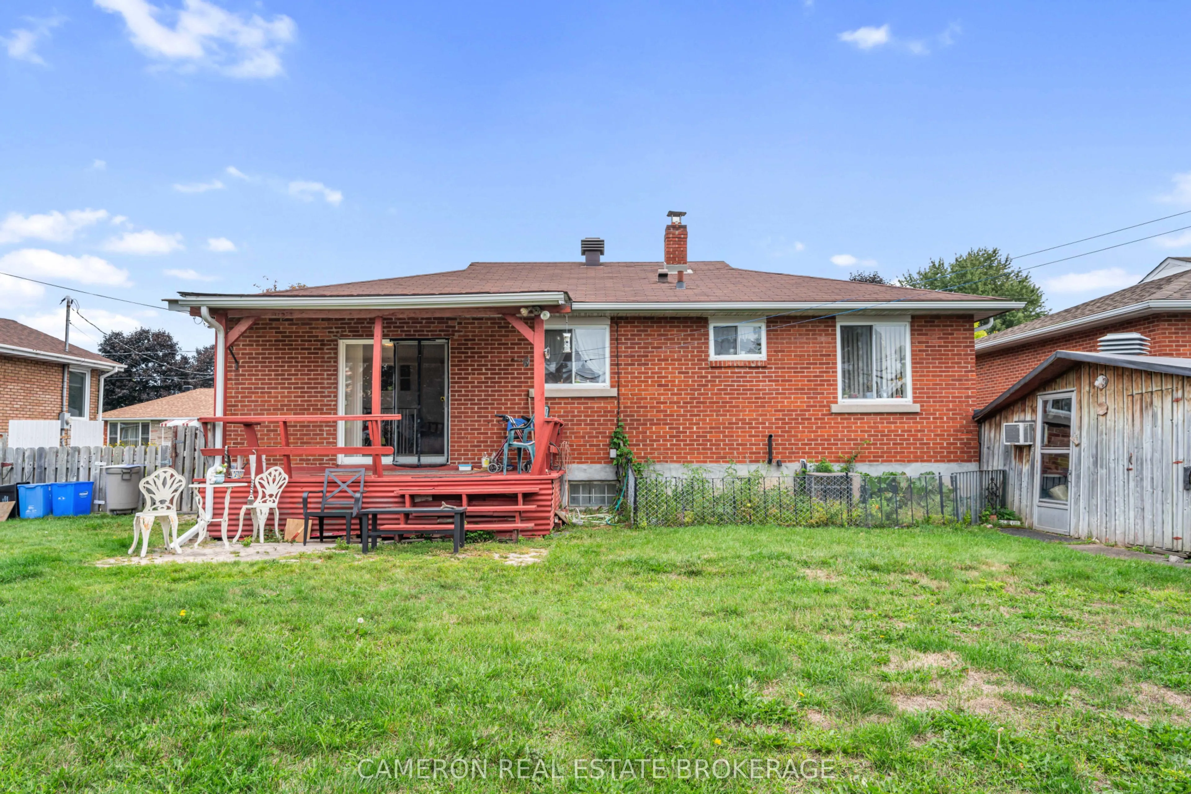 611 Carleton Street