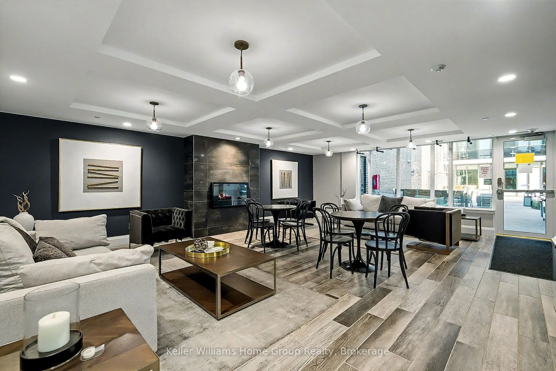 63 Arthur Street S, #205