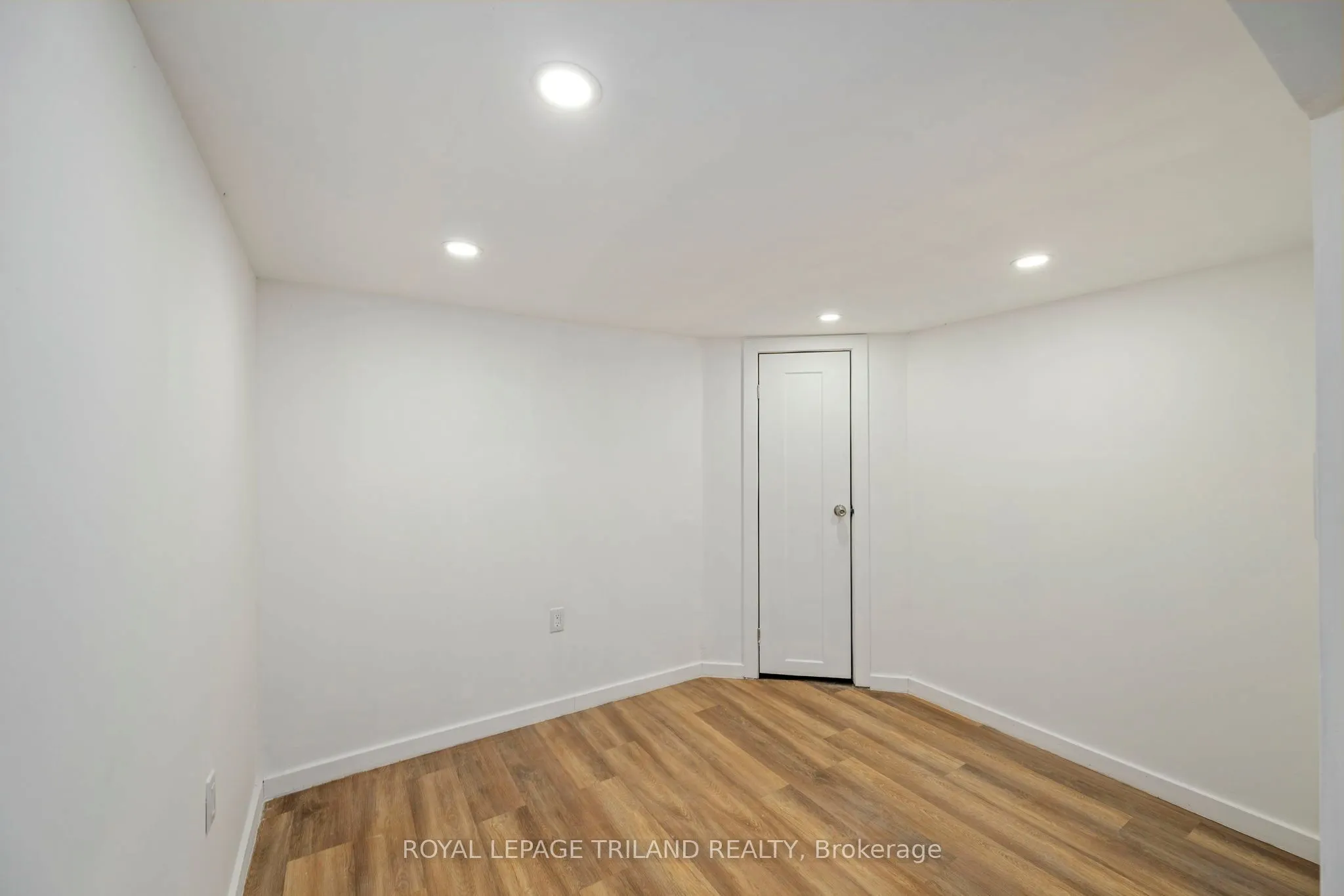 403 TOWER HEIGHTS Drive