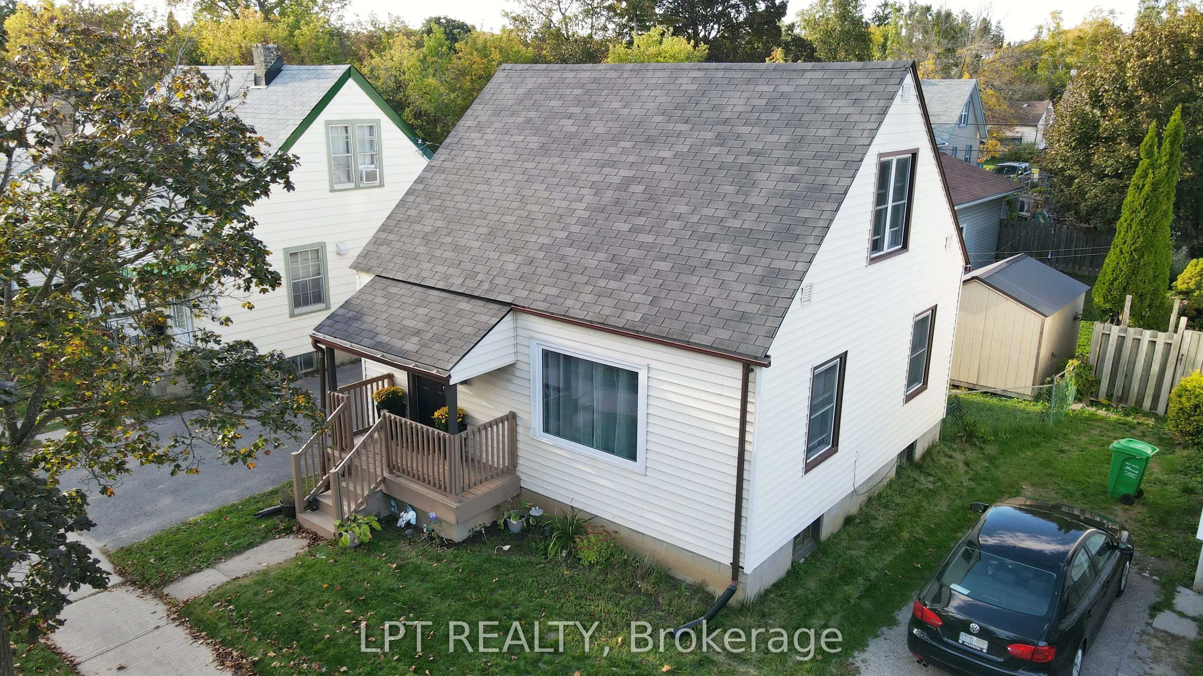 772 Duffus Street