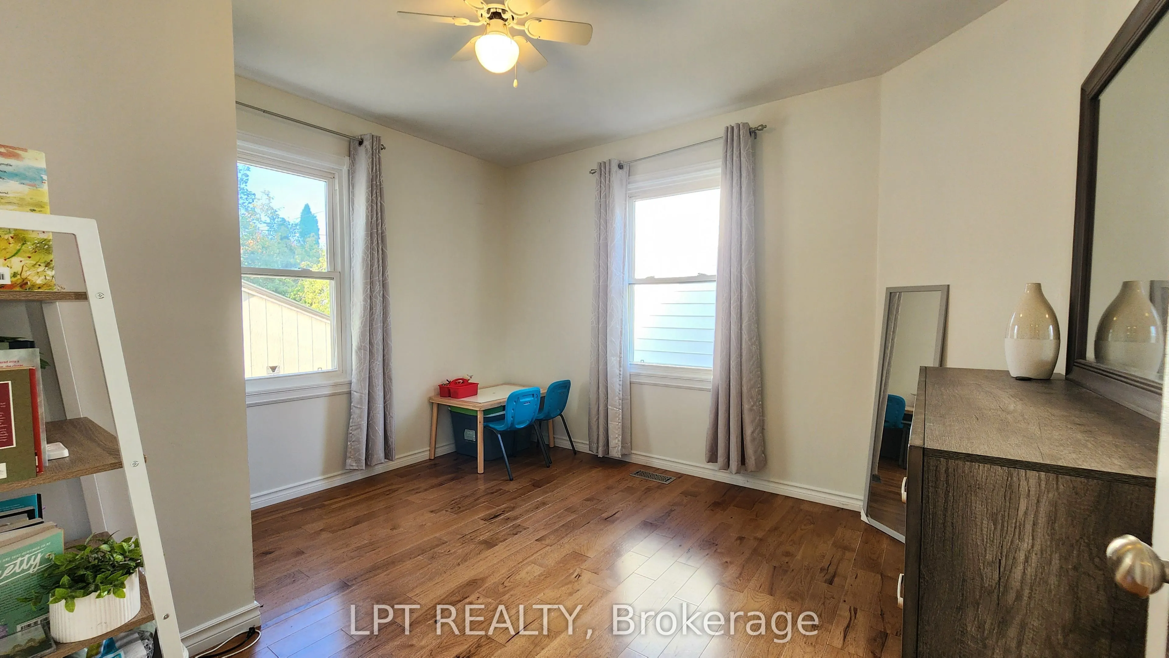 772 Duffus Street