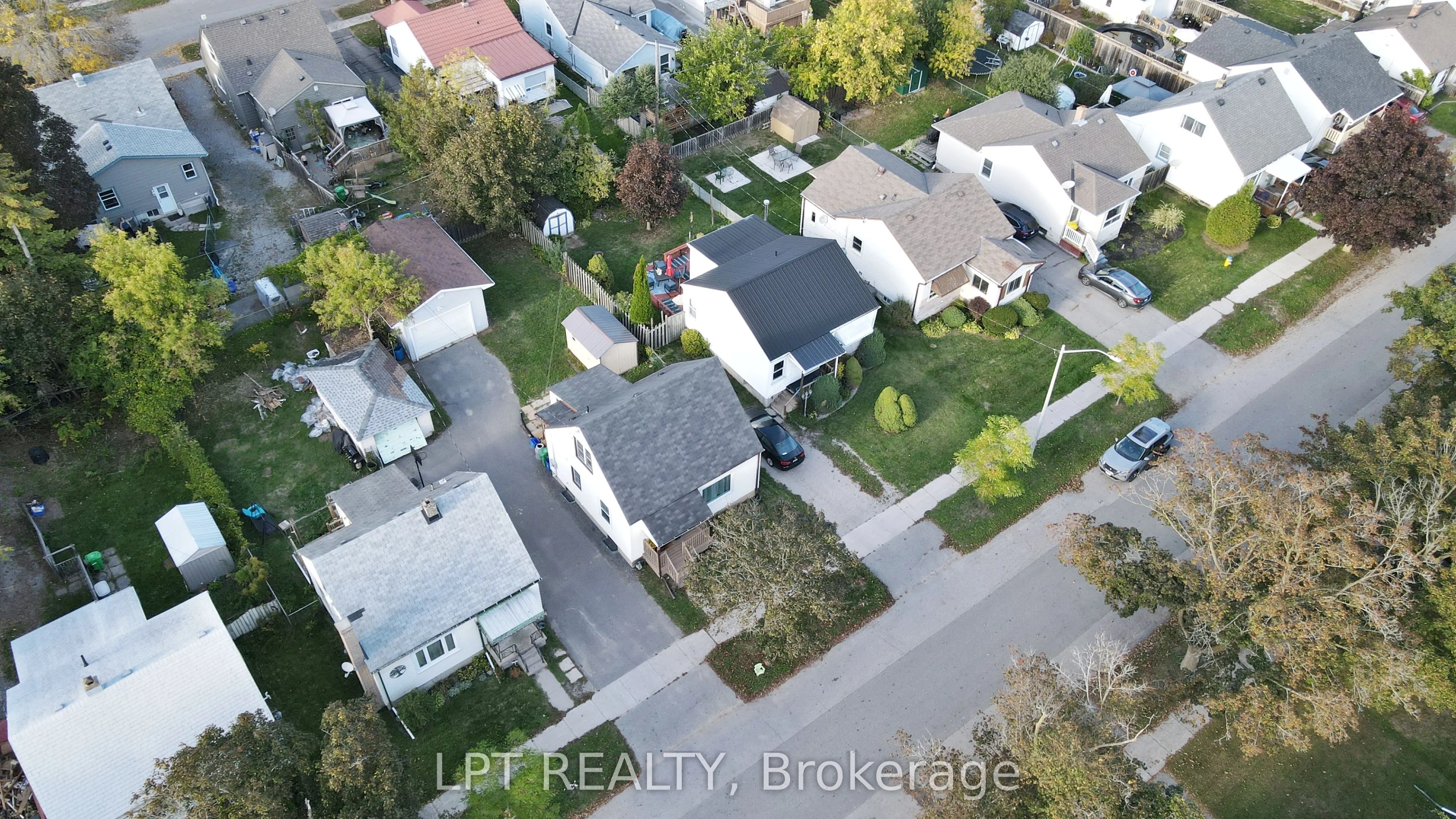 772 Duffus Street