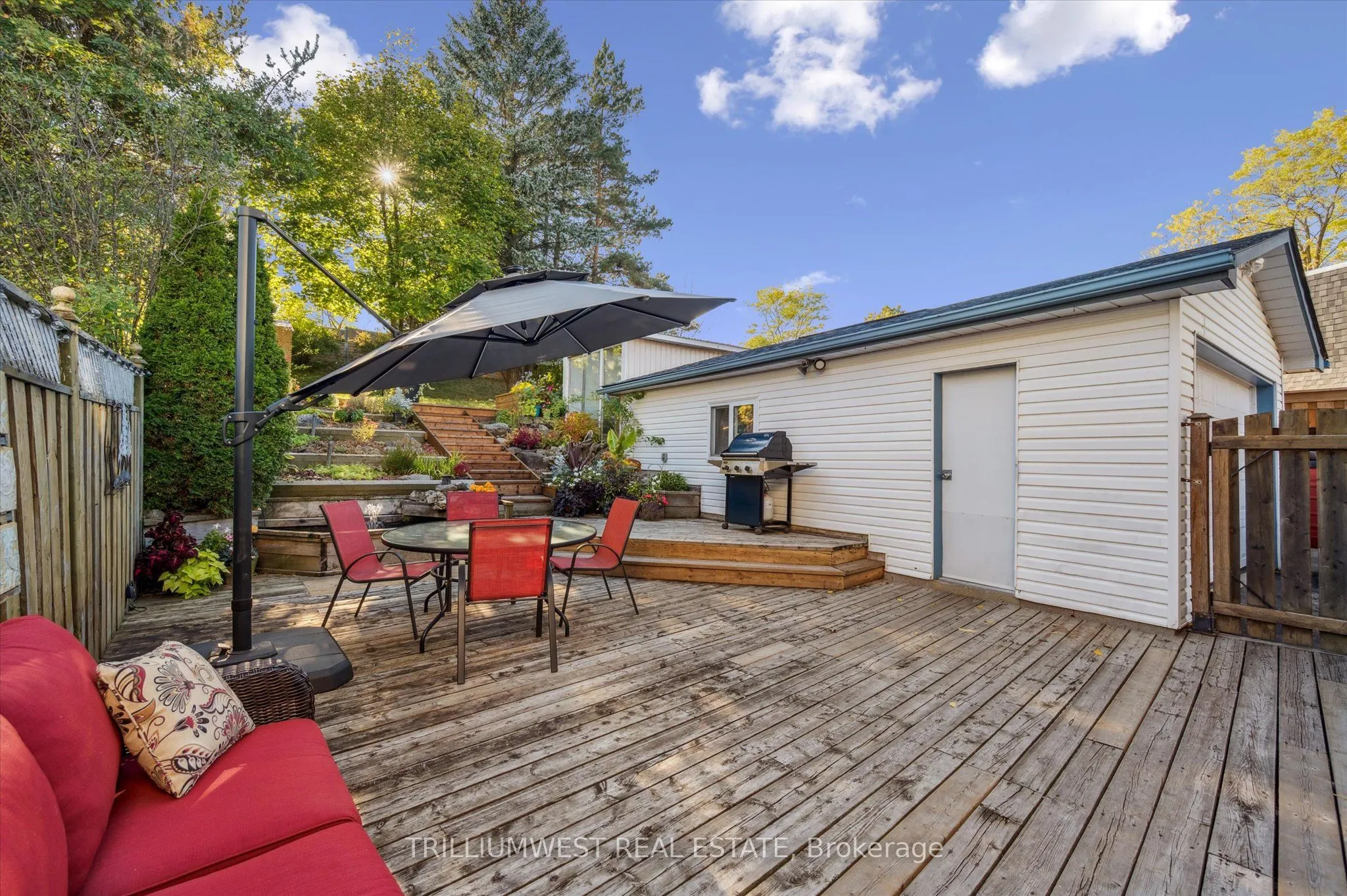 98 Shadeland Crescent
